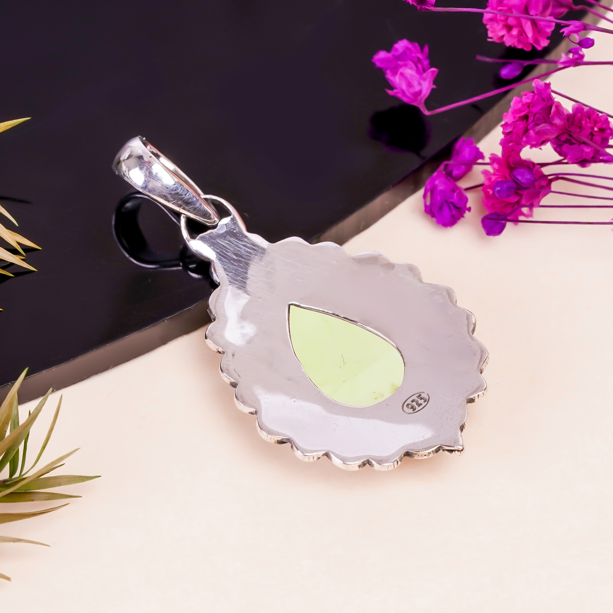 Lemon Chrysoprase - Australia 925 Solid Sterling Silver Pendant