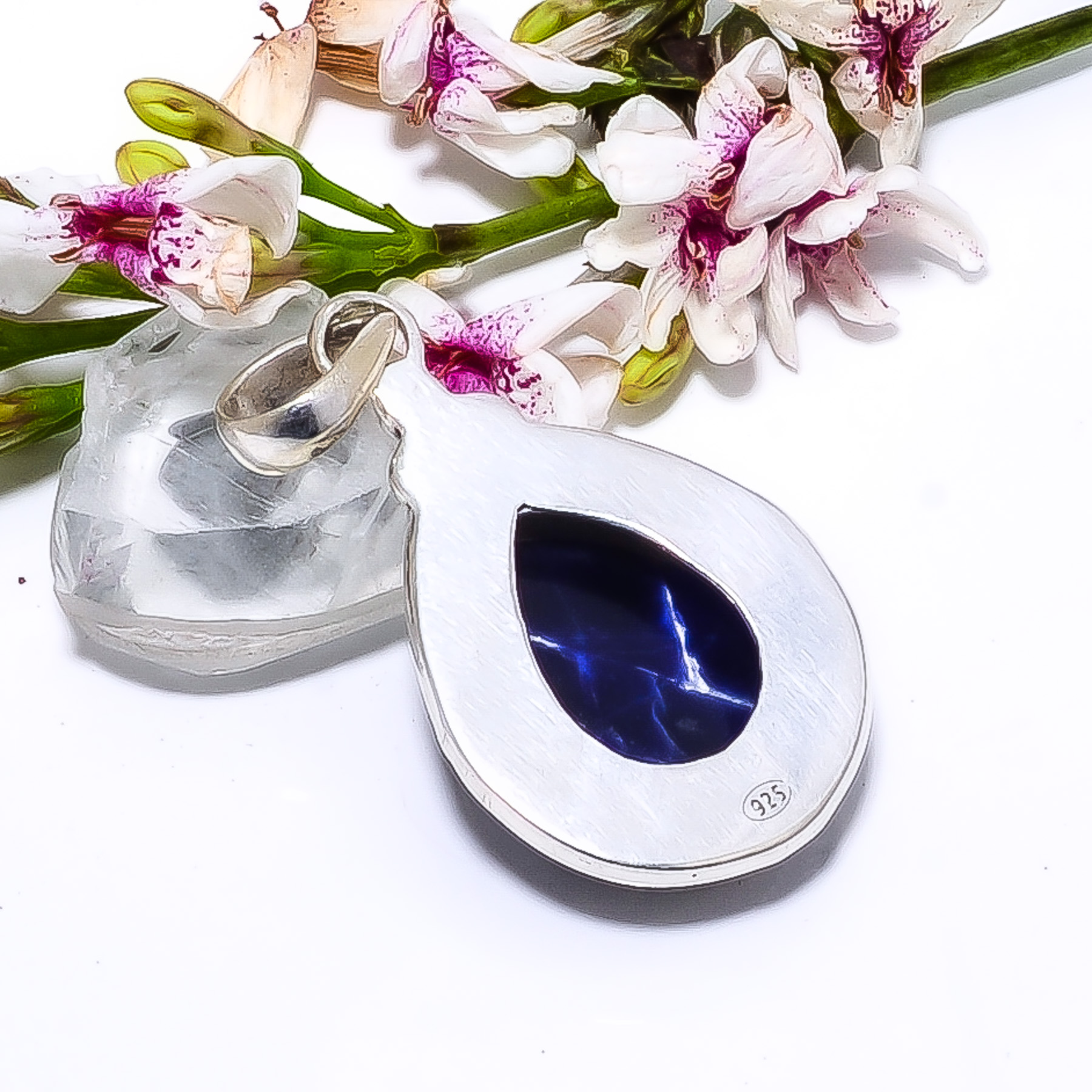Sodalite - Minas Gerais 925 Solid Sterling Silver Pendant
