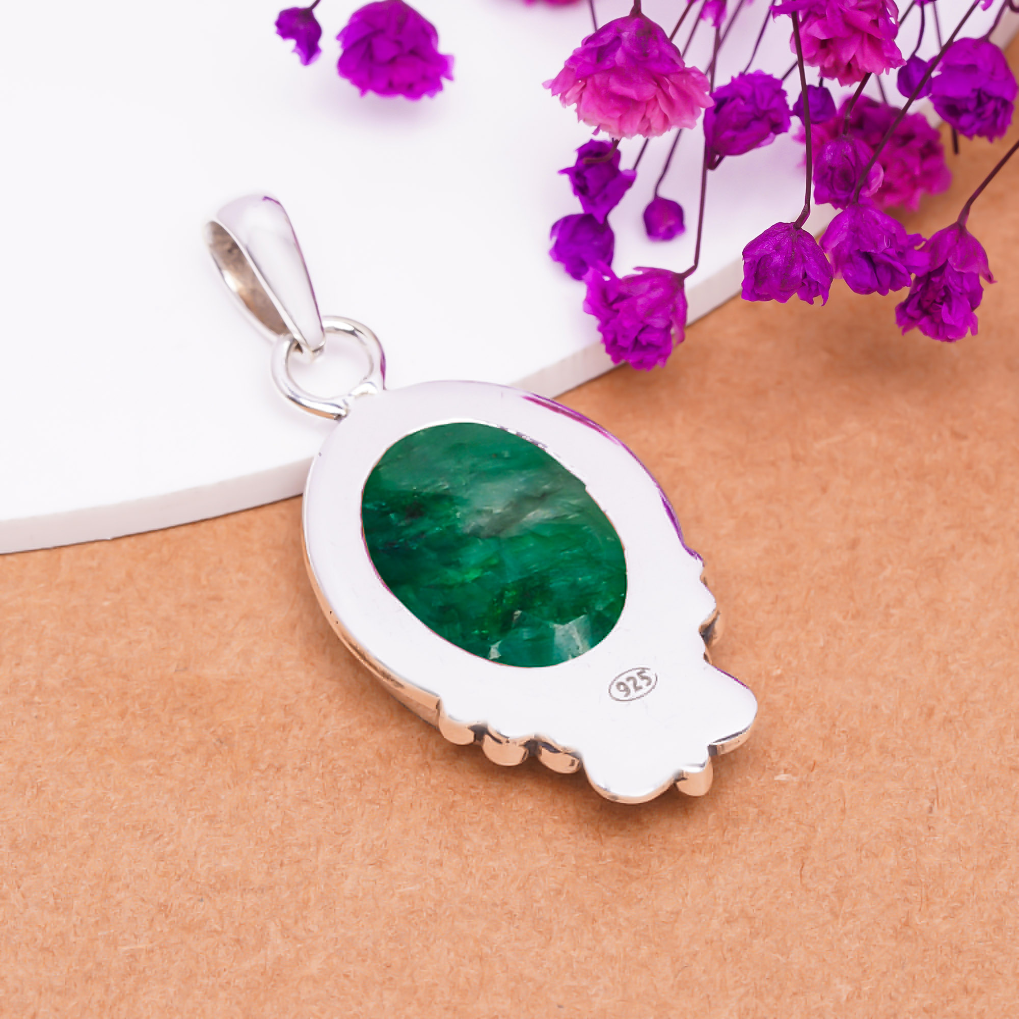 Emerlad - Dyed Quartz 925 Solid Sterling Silver Pendant