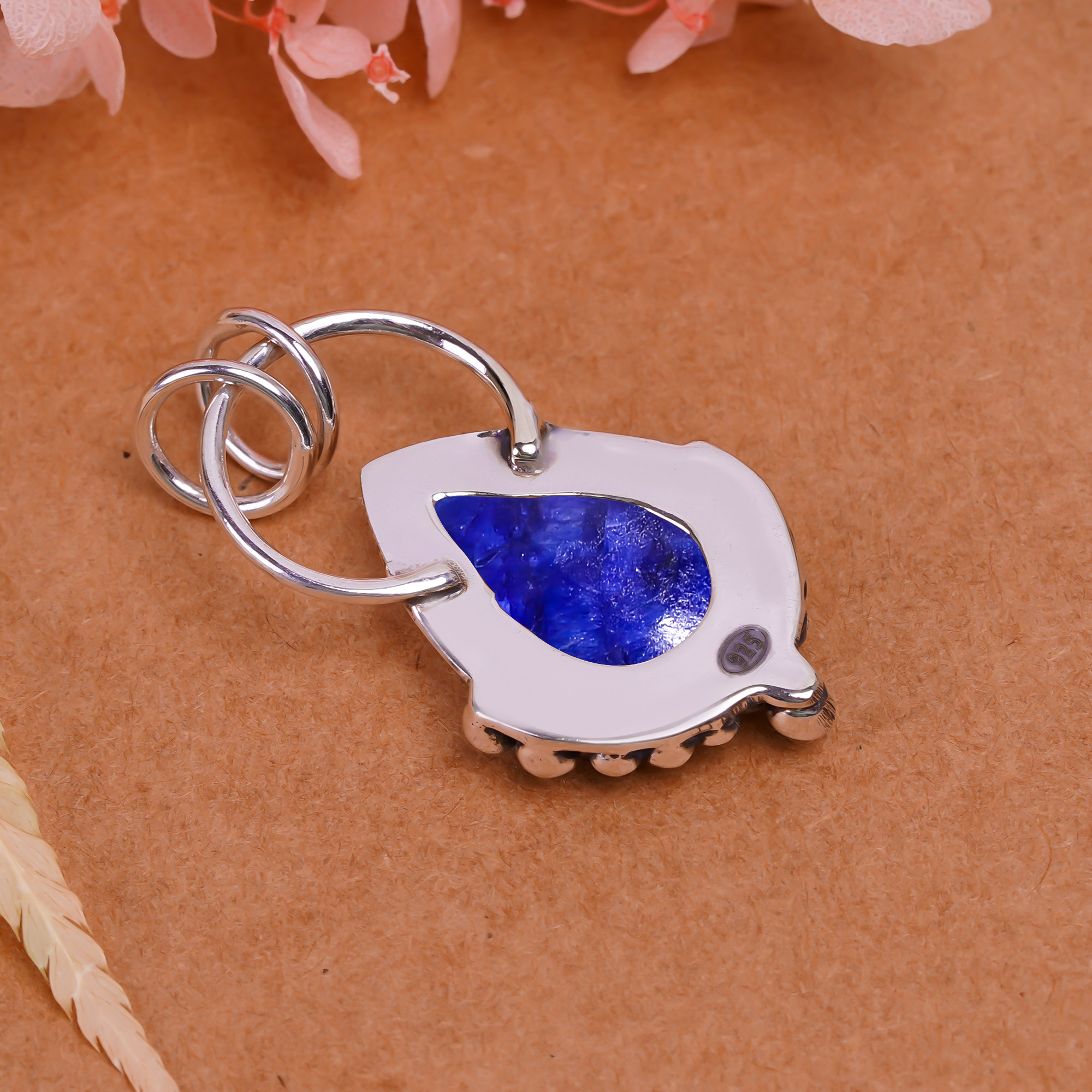 Blue Sapphire - Dyed Quartz 925 Solid Sterling Silver Pendant
