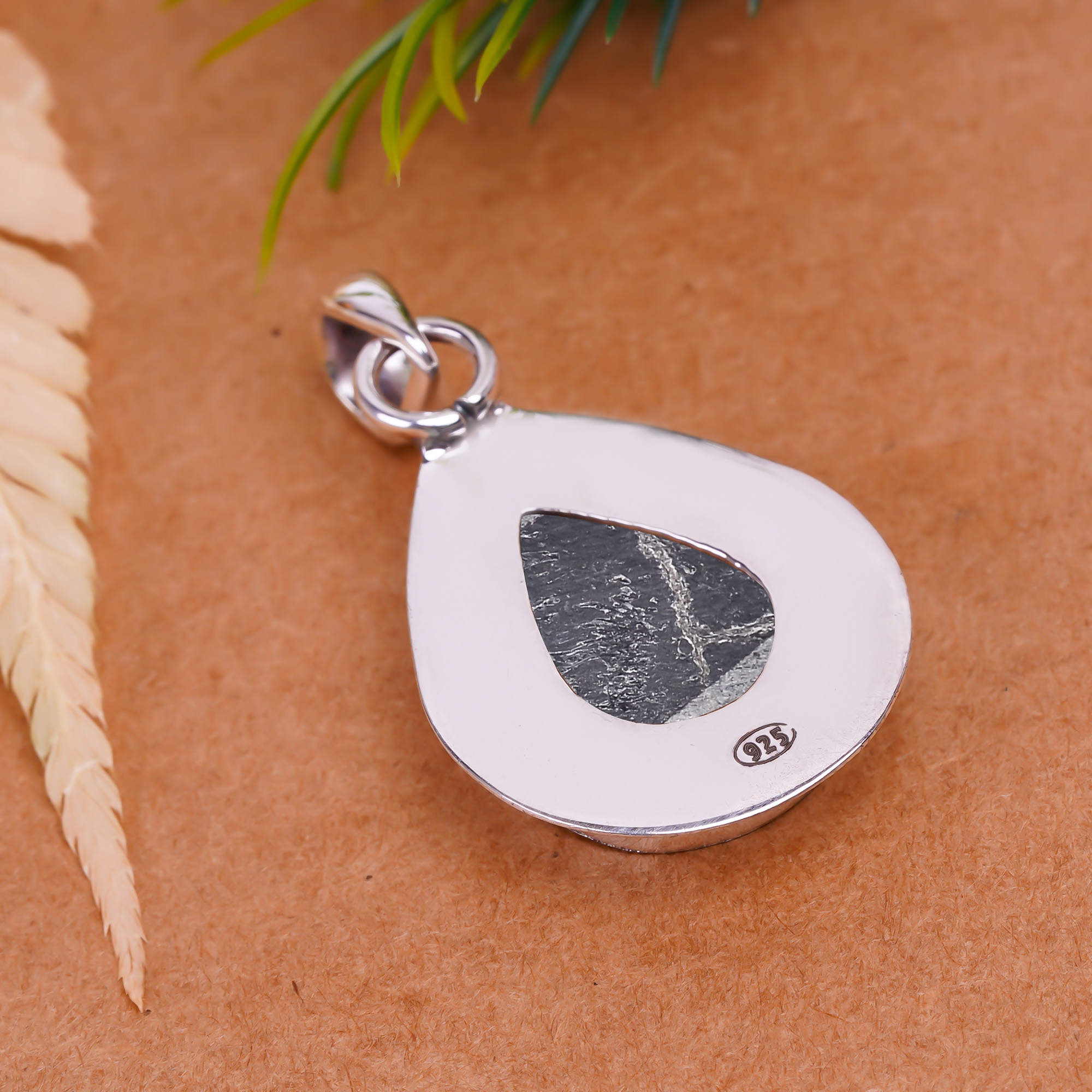 Mermaid Dream Abalone Shell - Australia 925 Solid Sterling Silver Pendant