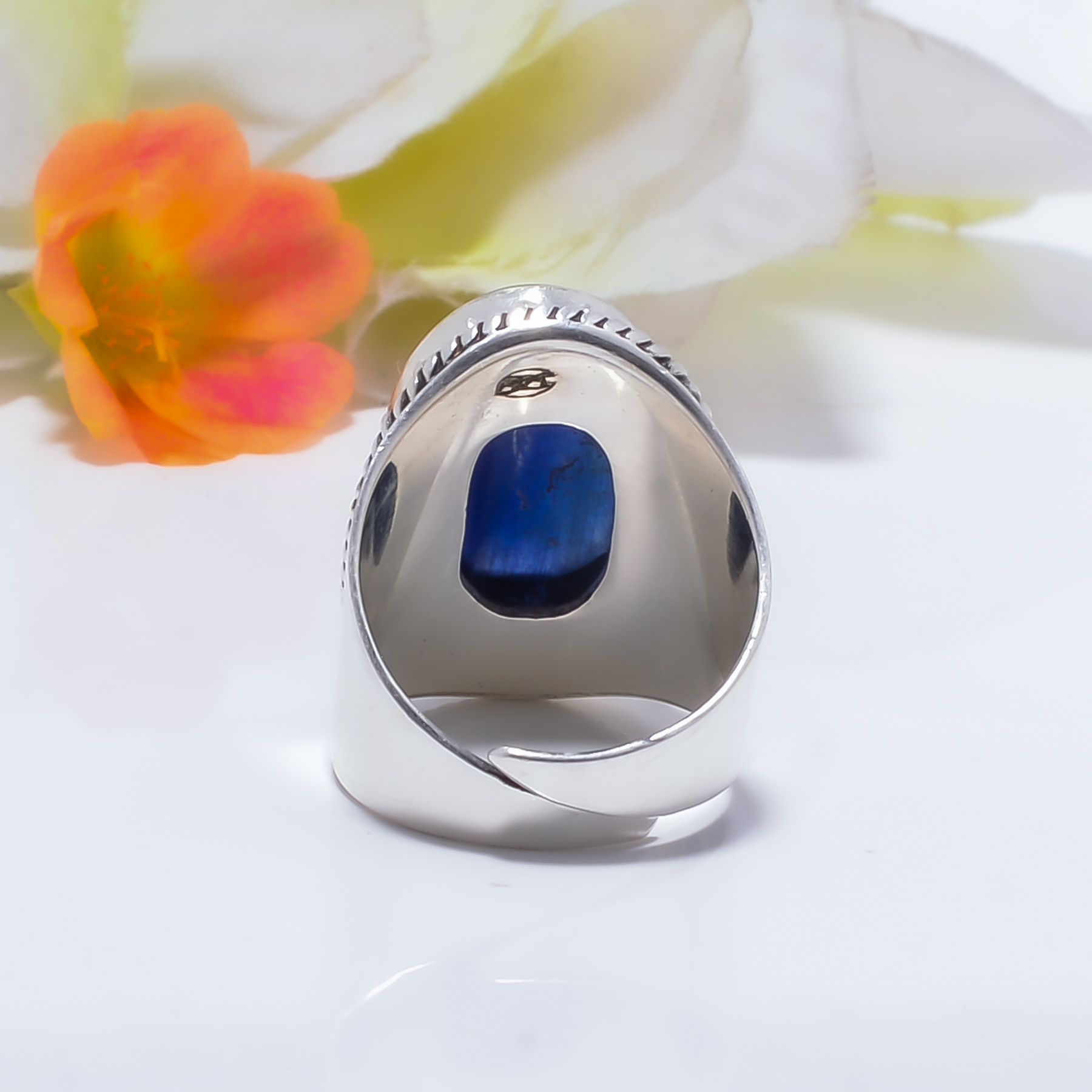 Kyanite - Nepal Gemstone 925 Sterling Silver Ring