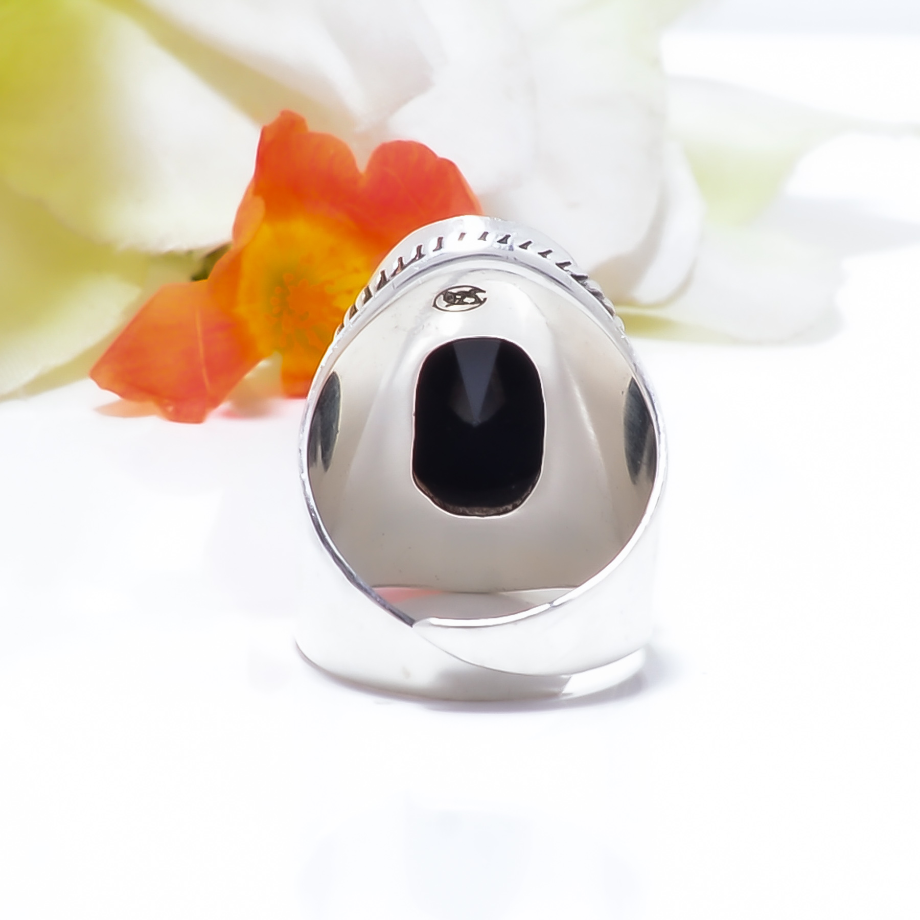 Black Onyx - Simulated Gemstone 925 Sterling Silver Ring