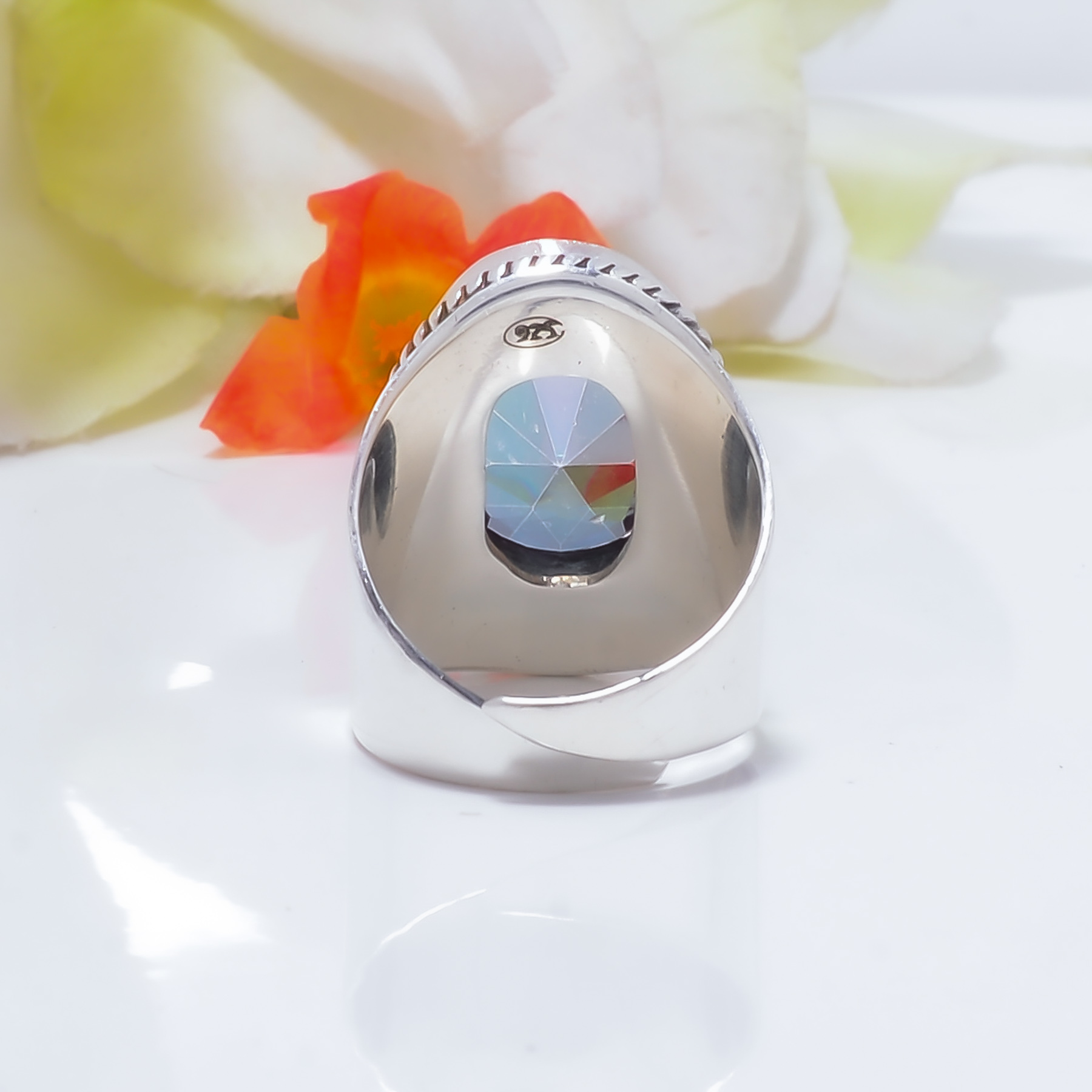 Rainbow Mystic Fire Topaz - Simulated Gemstone 925 Sterling Silver Ring