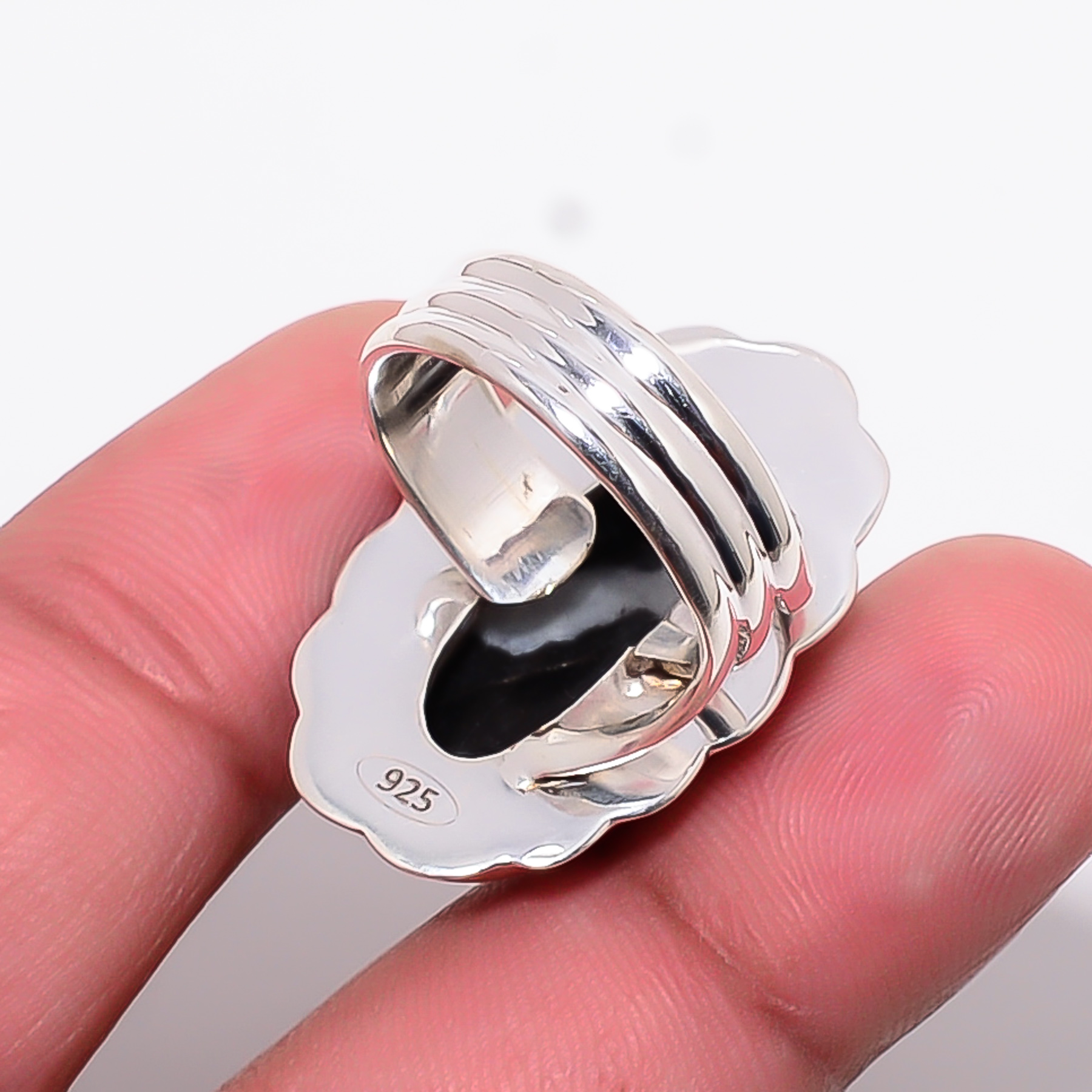 White Buffalo Turquoise - Nevada 925 Sterling Silver Ring
