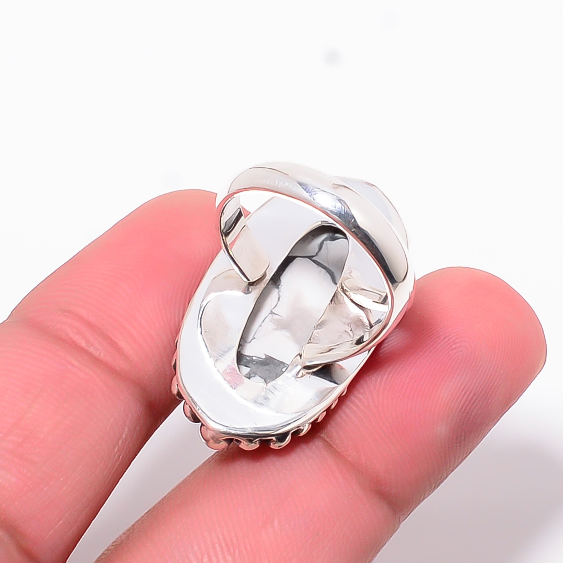 Natural White Howlite - United States 925 Sterling Silver Ring