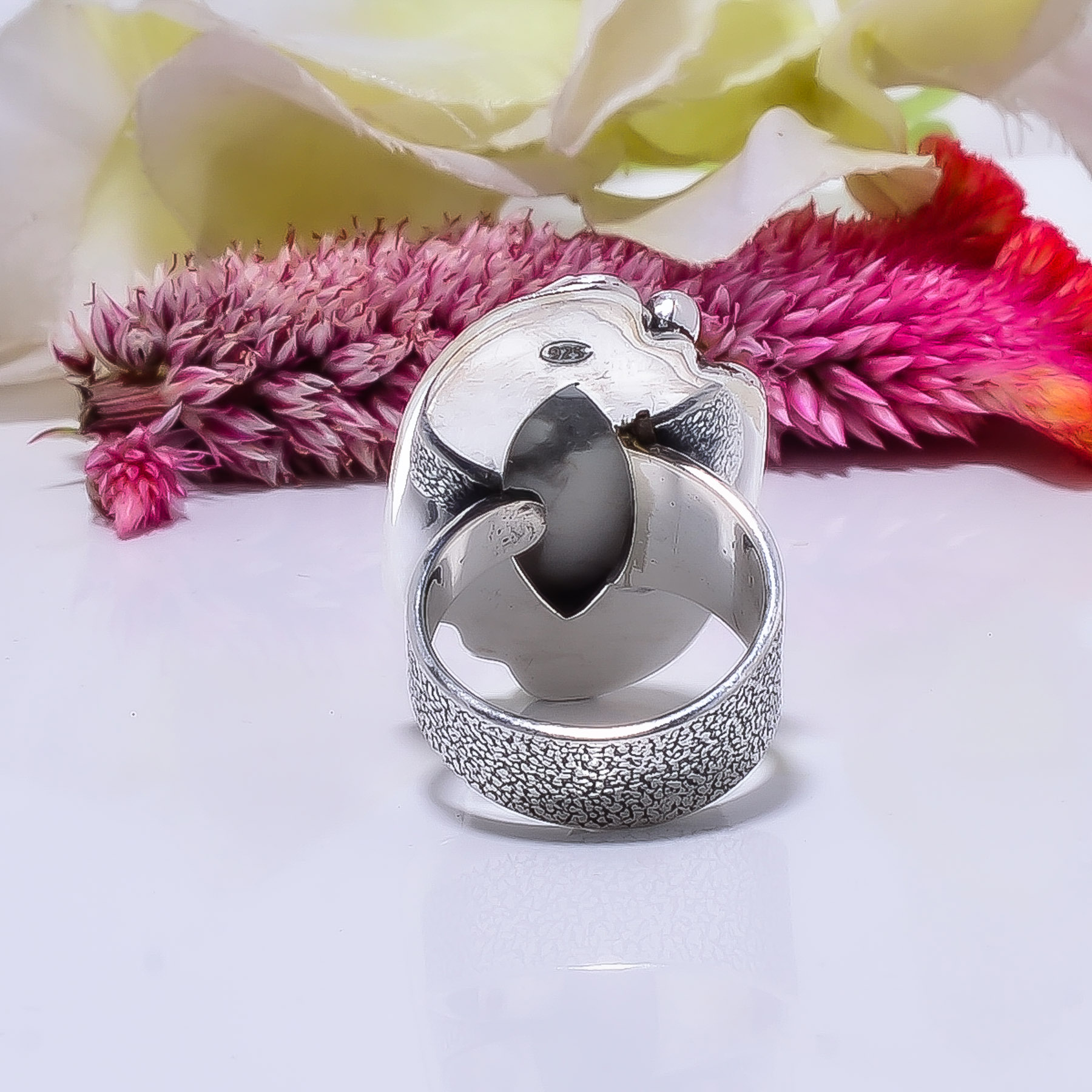 Natural White Howlite - United States Gemstone 925 Sterling Silver Ring