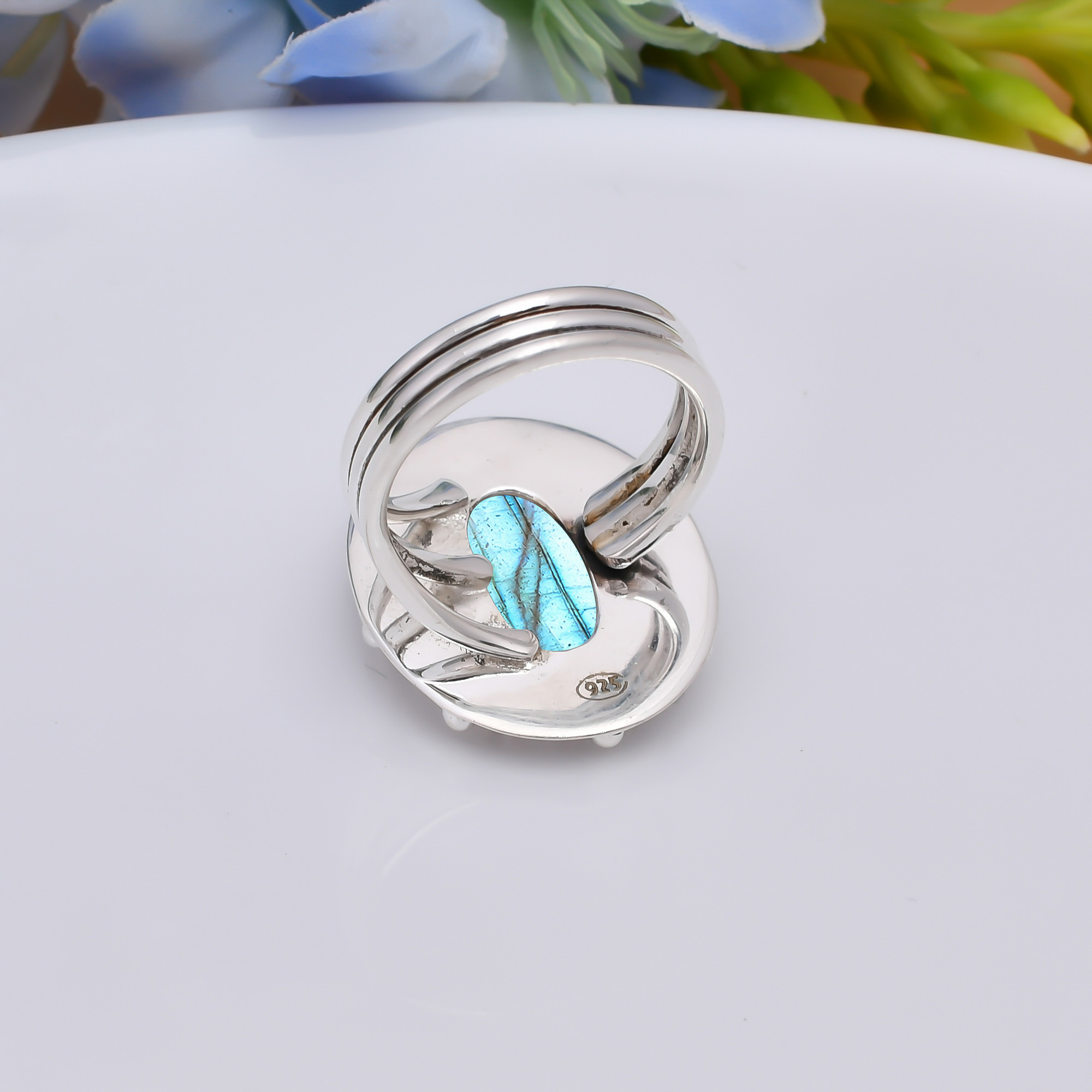 Labradorite - Madagascar 925 Sterling Silver Ring