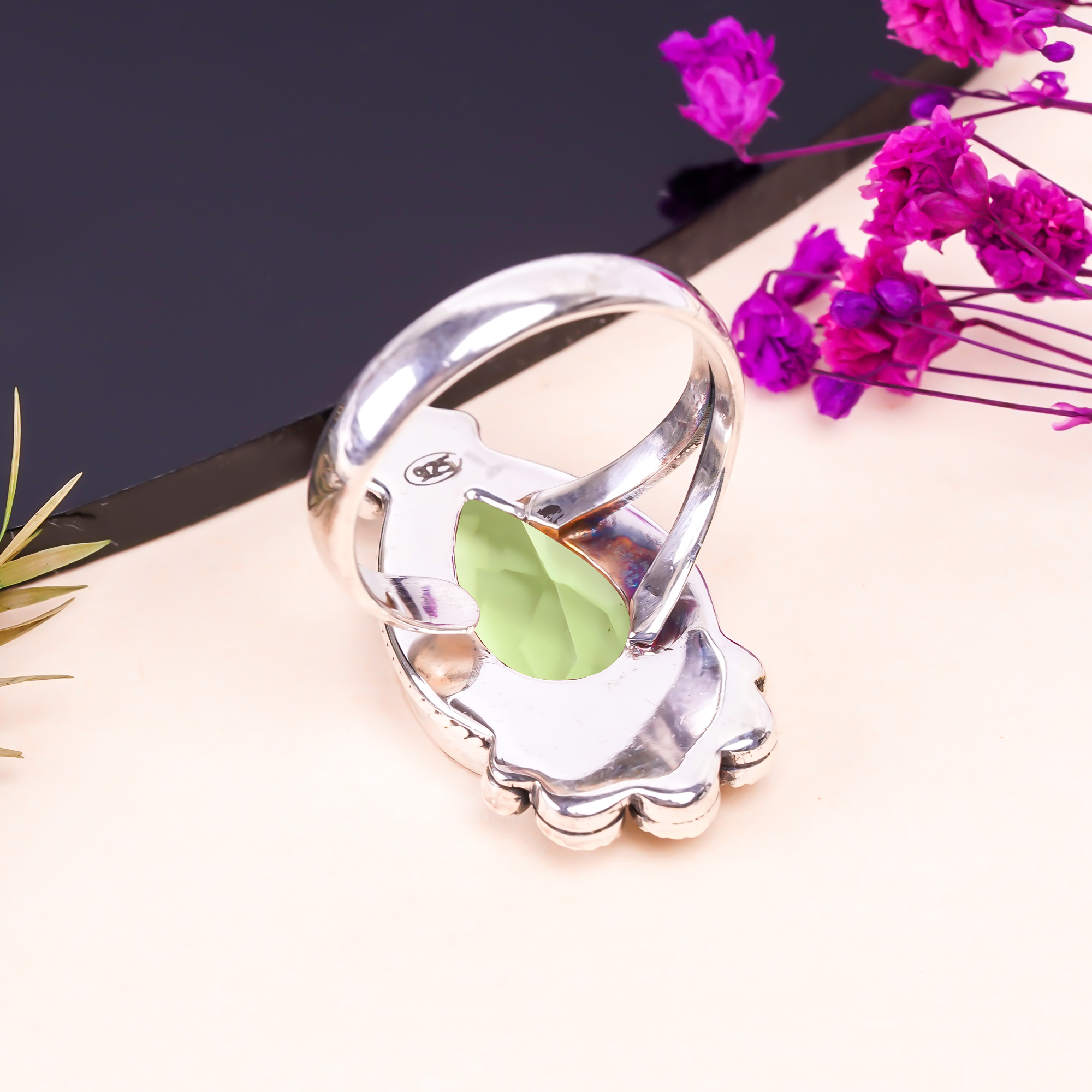 Green Amethyst - Simulated Gemstone 925 Sterling Silver Ring