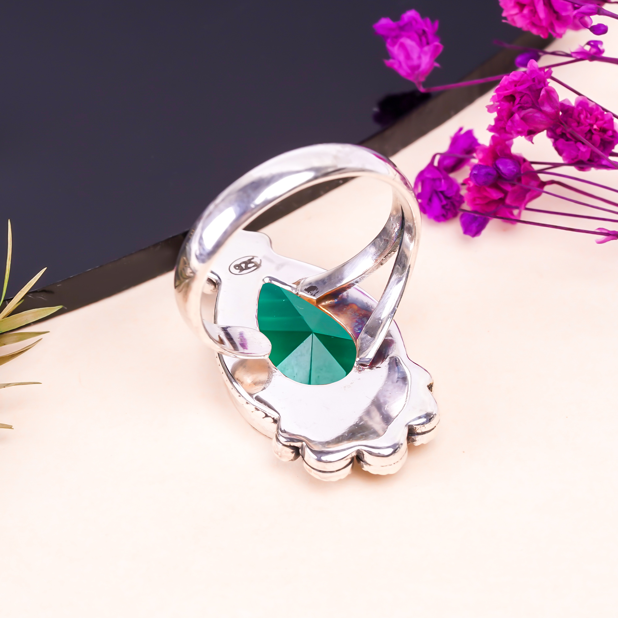 Emerald Simulated Gemstone 925 Sterling Silver Ring