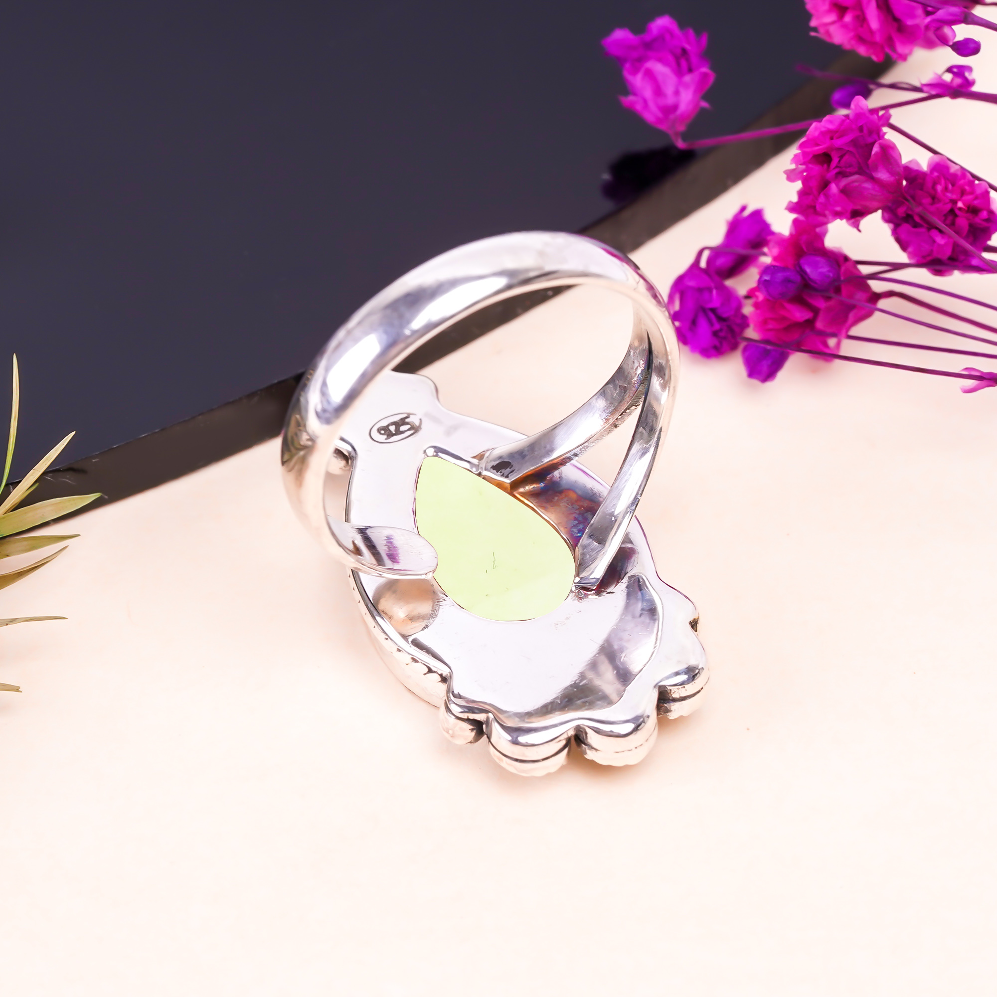 Lemon Chrysoprase - Australia Gemstone 925 Sterling Silver Ring