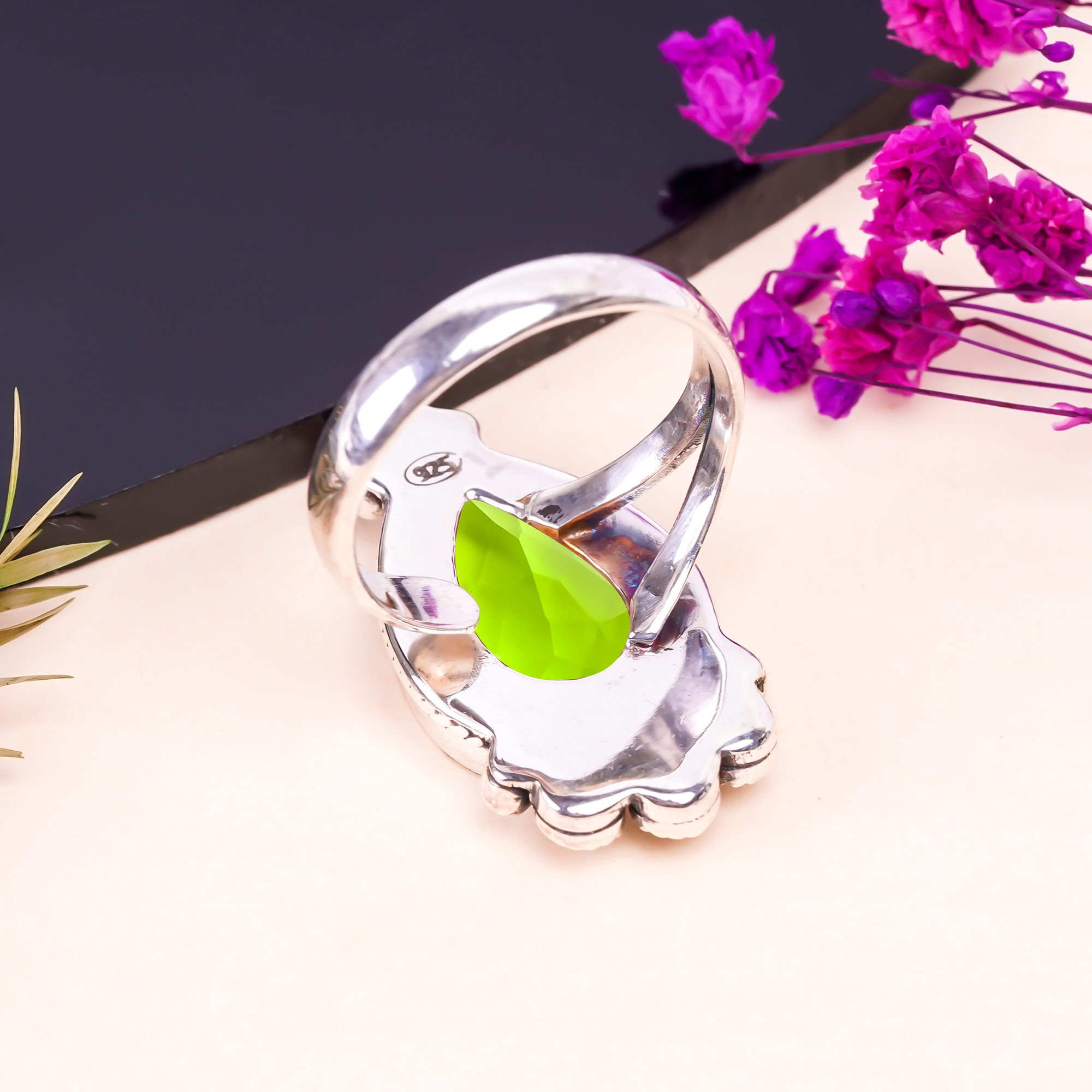 Peridot - Simulated Gemstone 925 Sterling Silver Ring