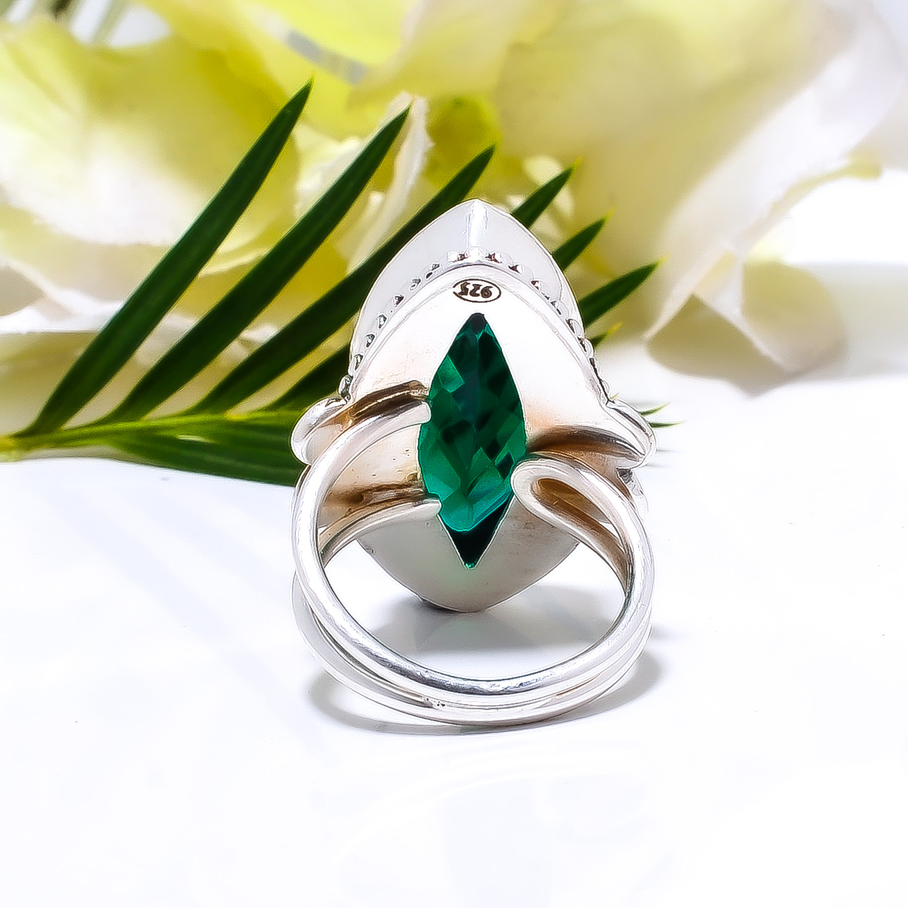Chrome Diopside - Simulated Gemstone 925 Sterling Silver Ring