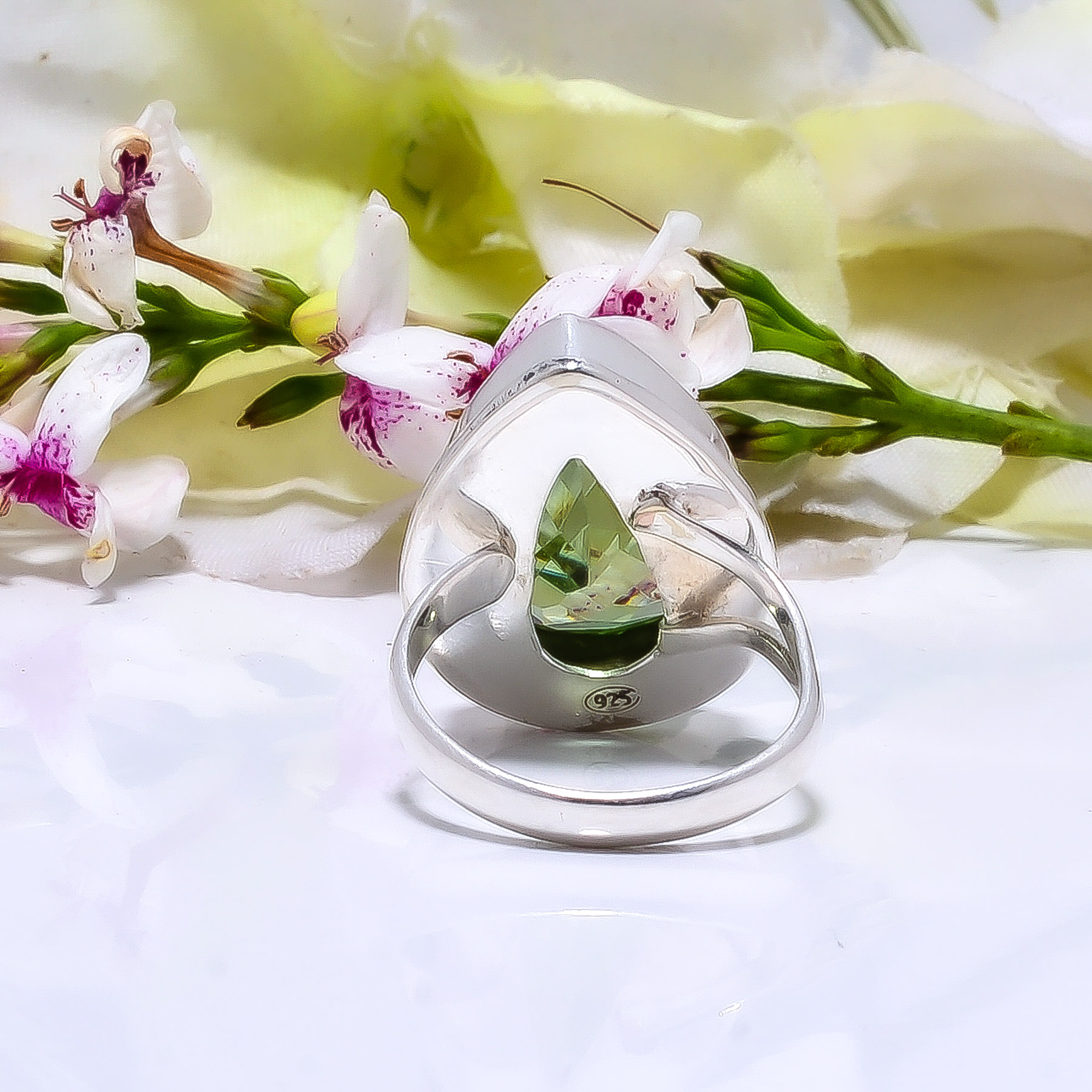 Green Amethyst - Simulated 925 Sterling Silver Ring