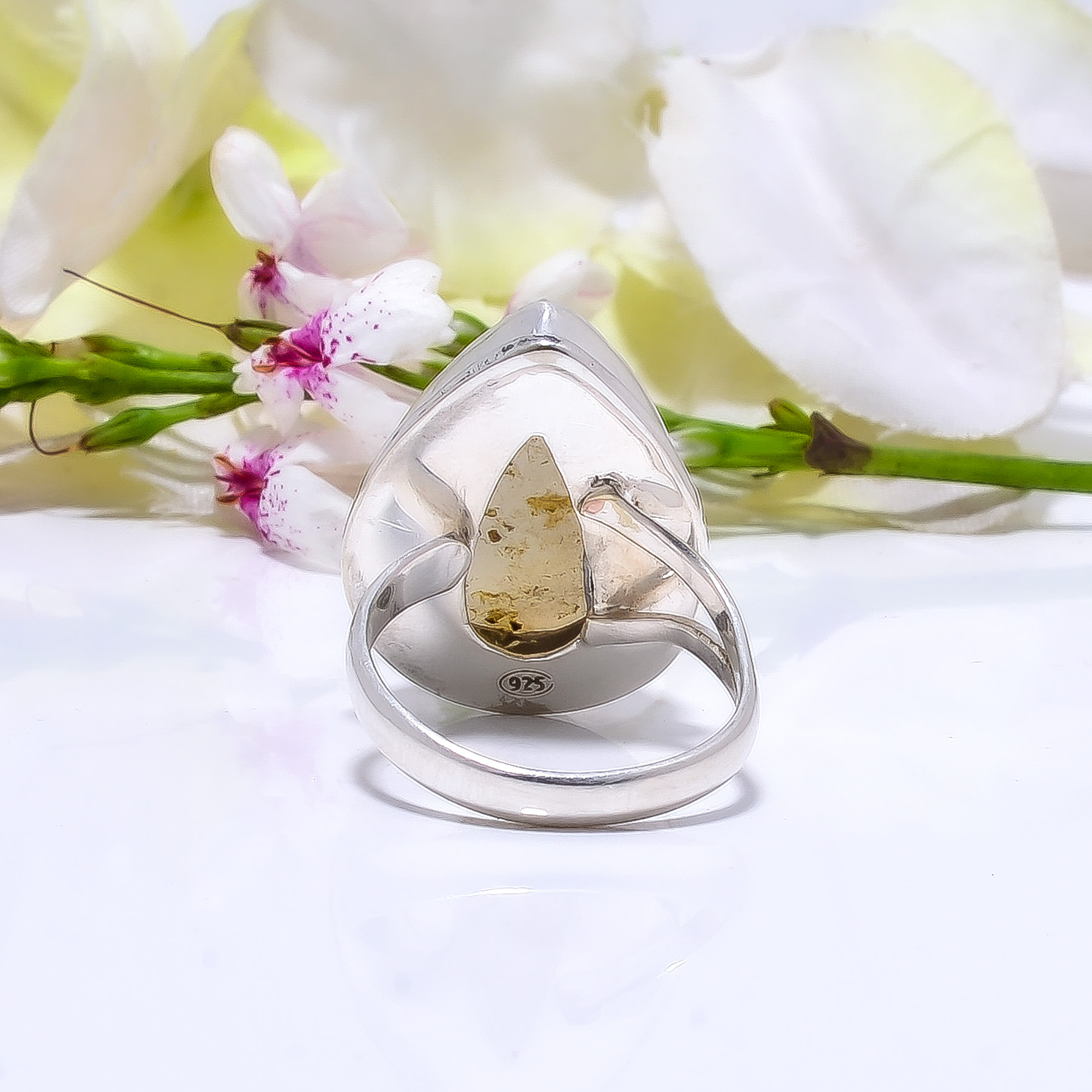 Snow White Titanium Agate Drusy 925 Sterling Silver Ring