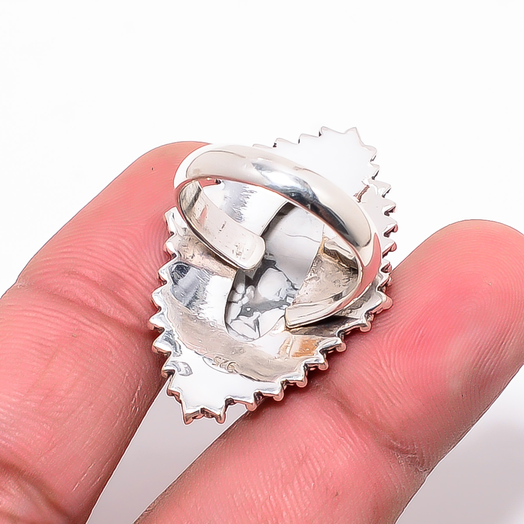 Natural White Howlite - United States 925 Sterling Silver Ring
