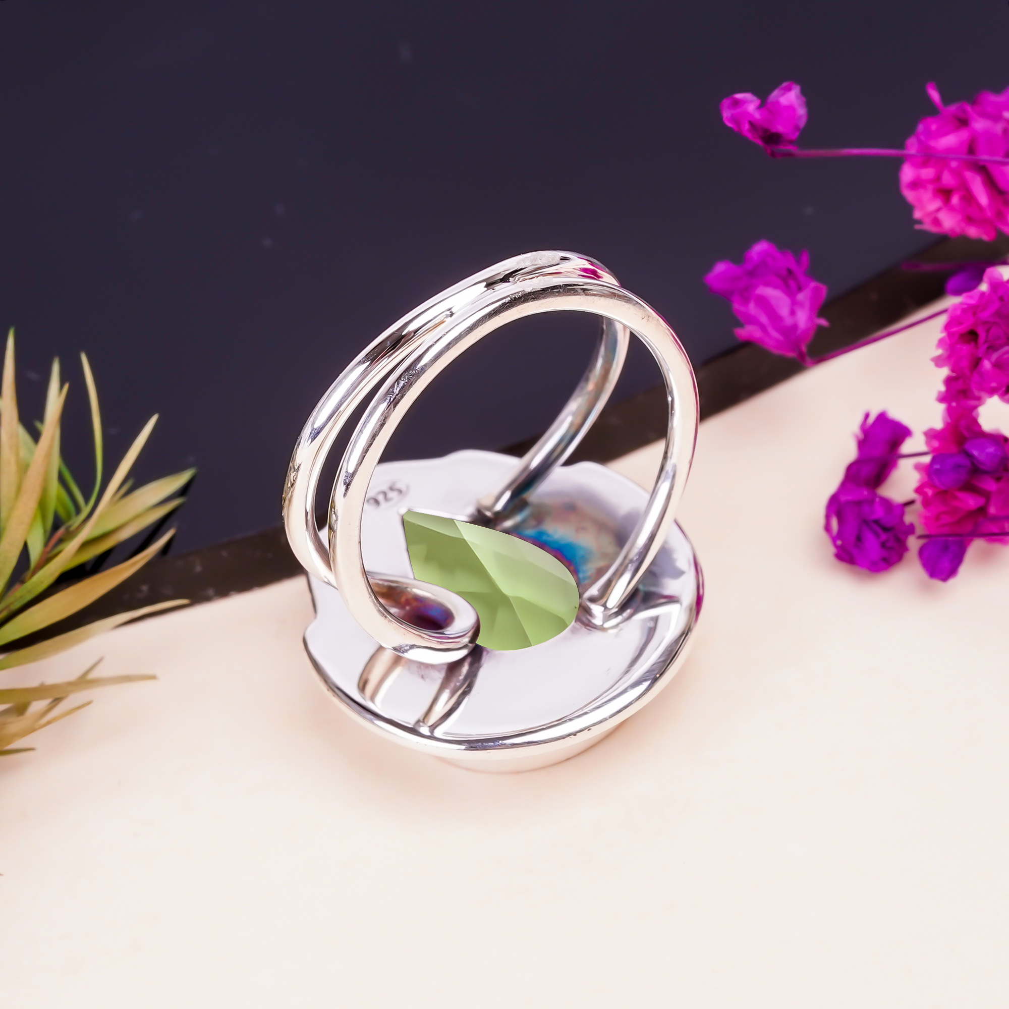 Green Amethyst - Simulated Gemstone 925 Sterling Silver Ring
