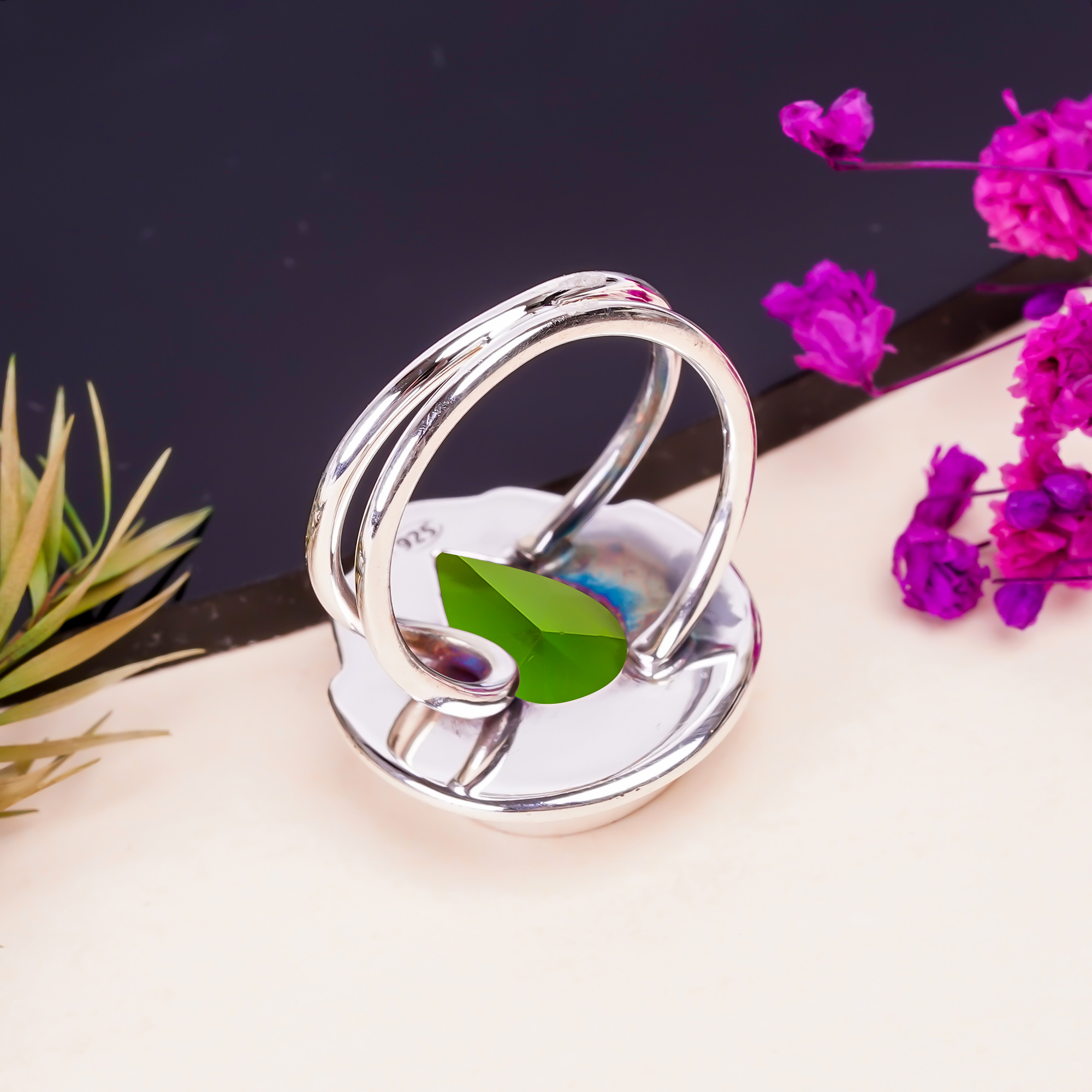 Peridot - Simulated Gemstone 925 Sterling Silver Ring