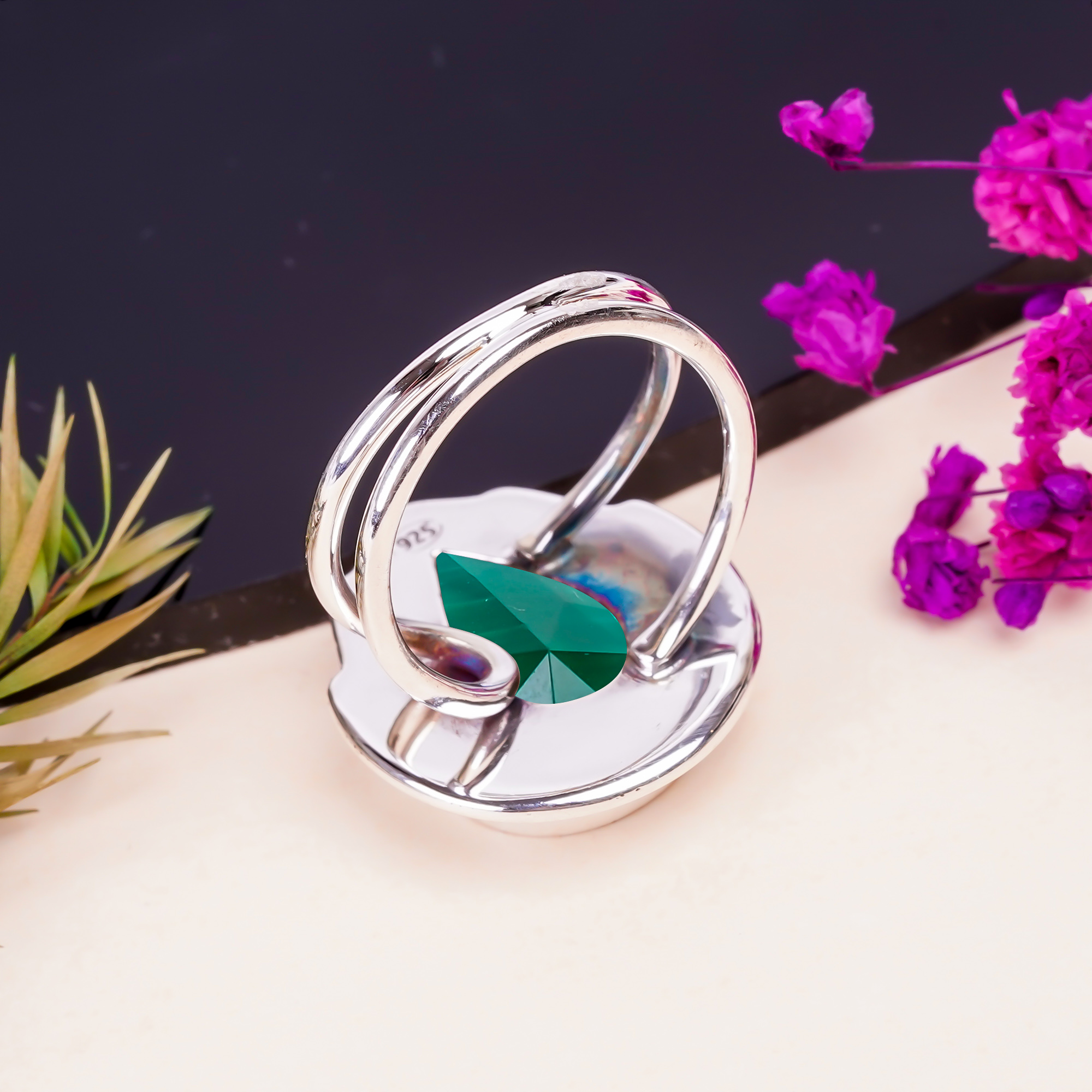Emerald Simulated Gemstone 925 Sterling Silver Ring