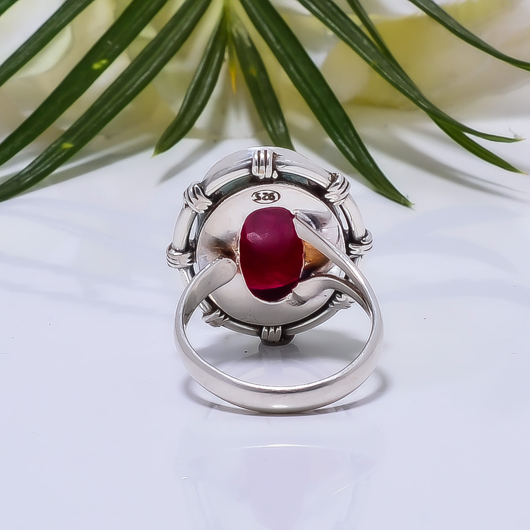 Ruby - Dyed Quartz Gemstone 925 Sterling Silver Ring