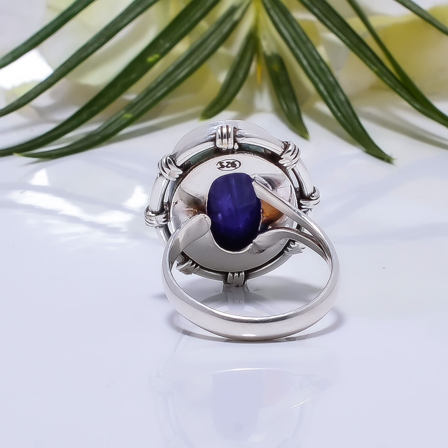 Blue Sapphire - Dyed Quartz Gemstone 925 Sterling Silver Ring