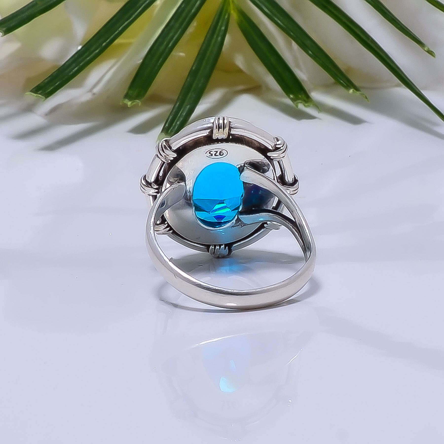 Swiss London Blue Topaz - Simulated Gemstone 925 Sterling Silver Ring