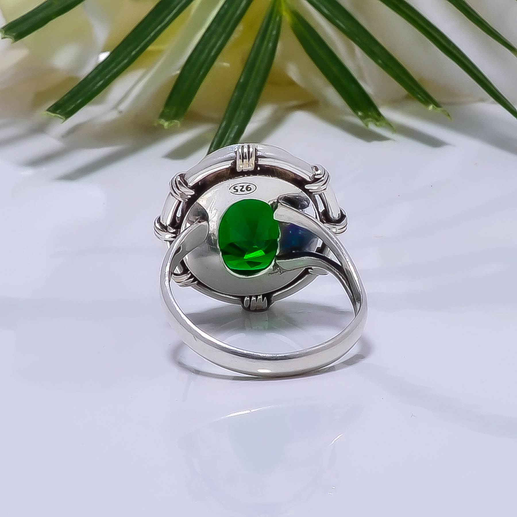 Chrome Diopside - Simulated Gemstone 925 Sterling Silver Ring