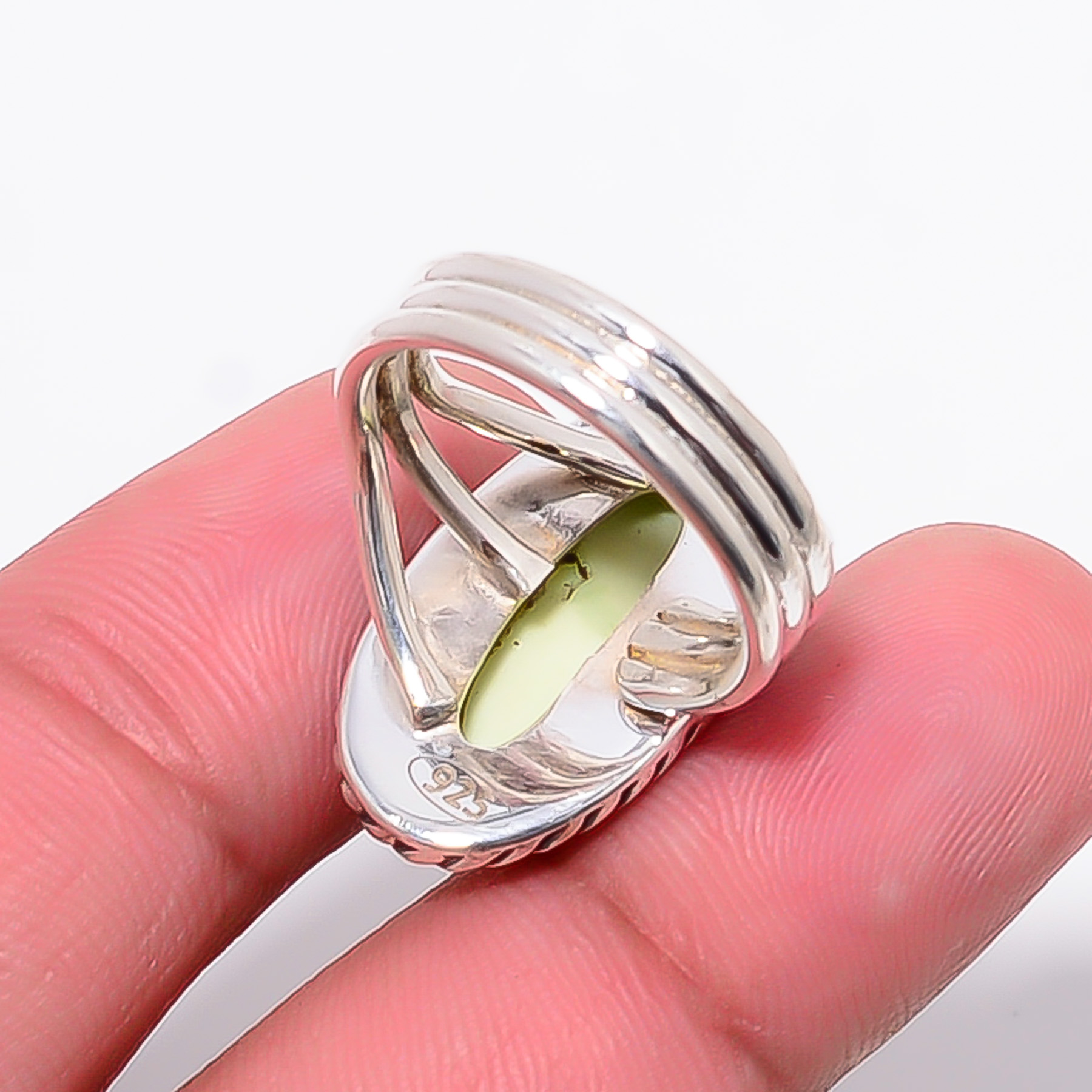 Lemon Chrysoprase - Australia 925 Sterling Silver Ring