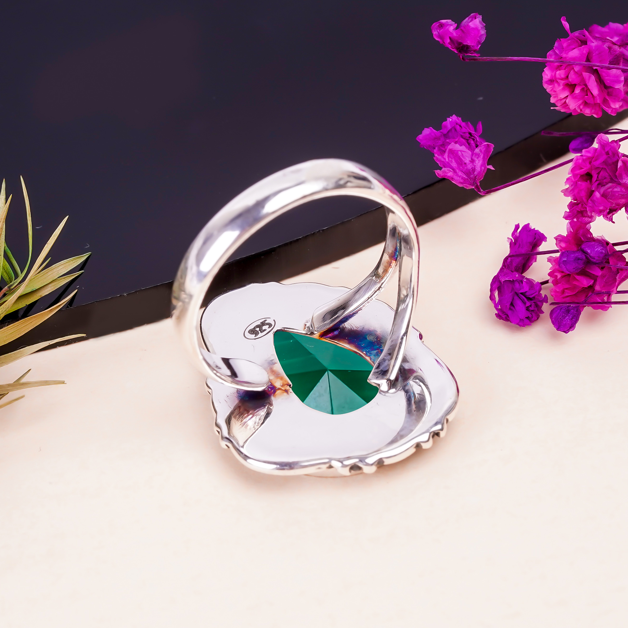 Emerald Simulated Gemstone 925 Sterling Silver Ring