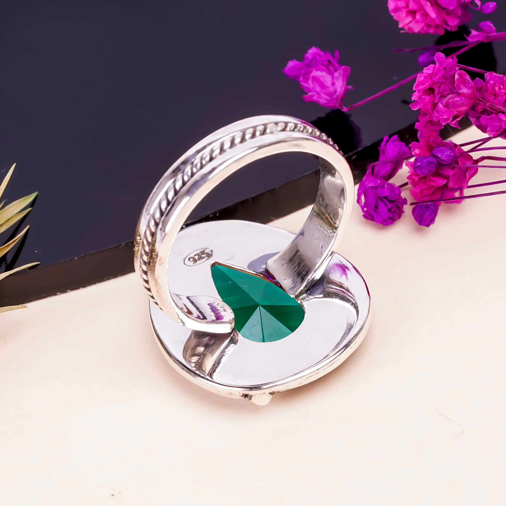 Emerald Simulated Gemstone 925 Sterling Silver Ring