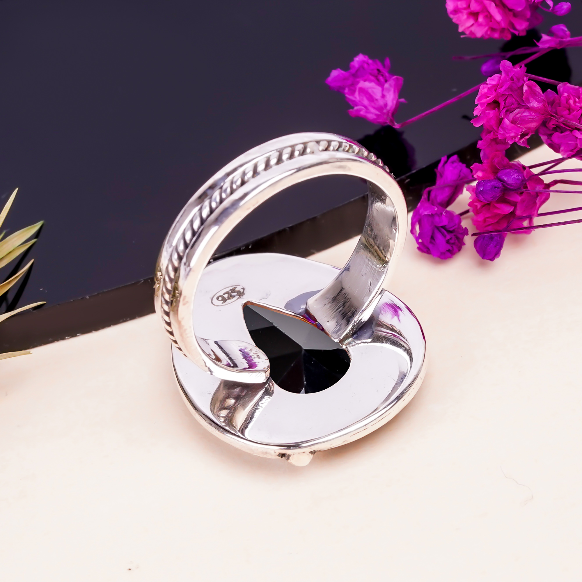 Black Onyx - Simulated Gemstone 925 Sterling Silver Ring