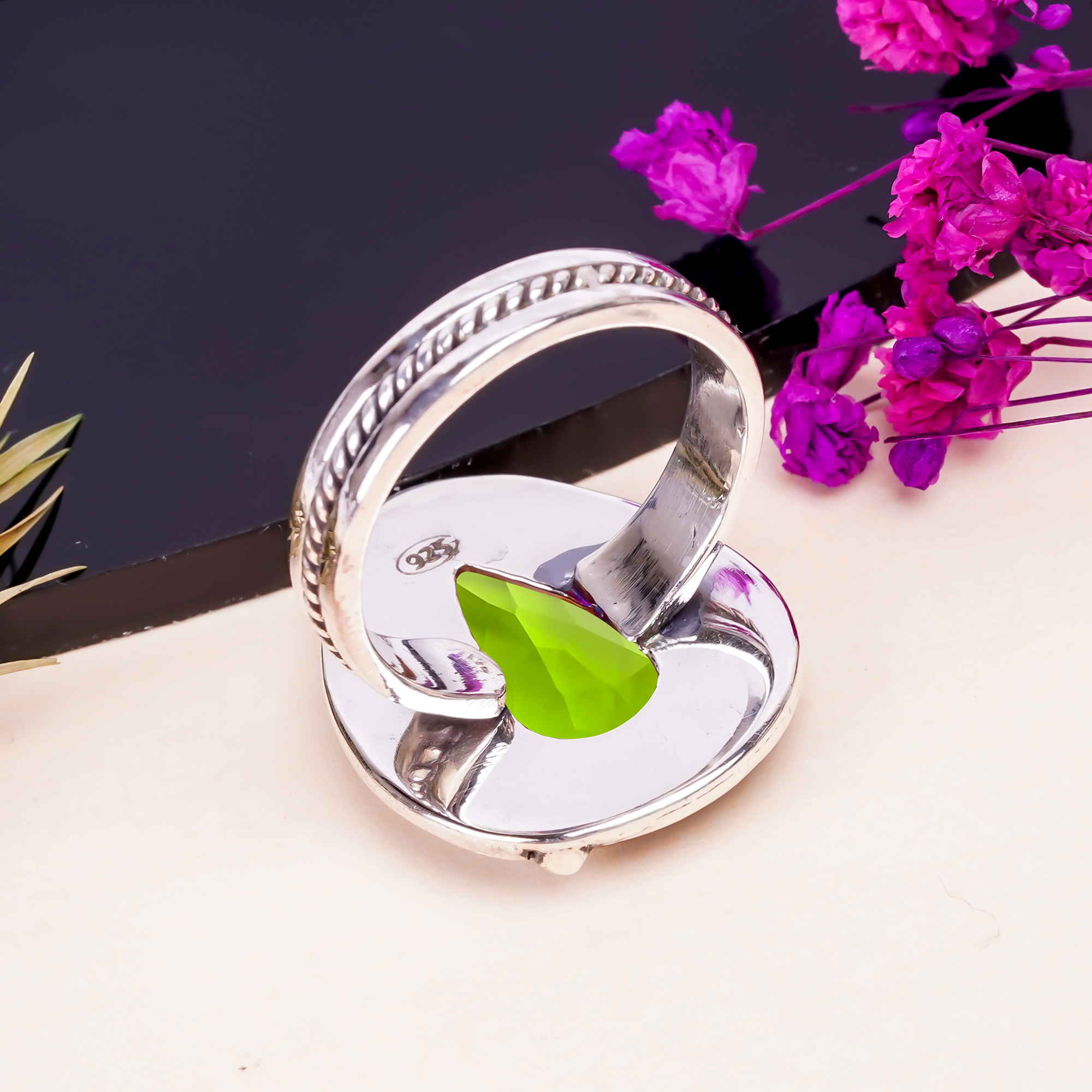 Peridot - Simulated Gemstone 925 Sterling Silver Ring