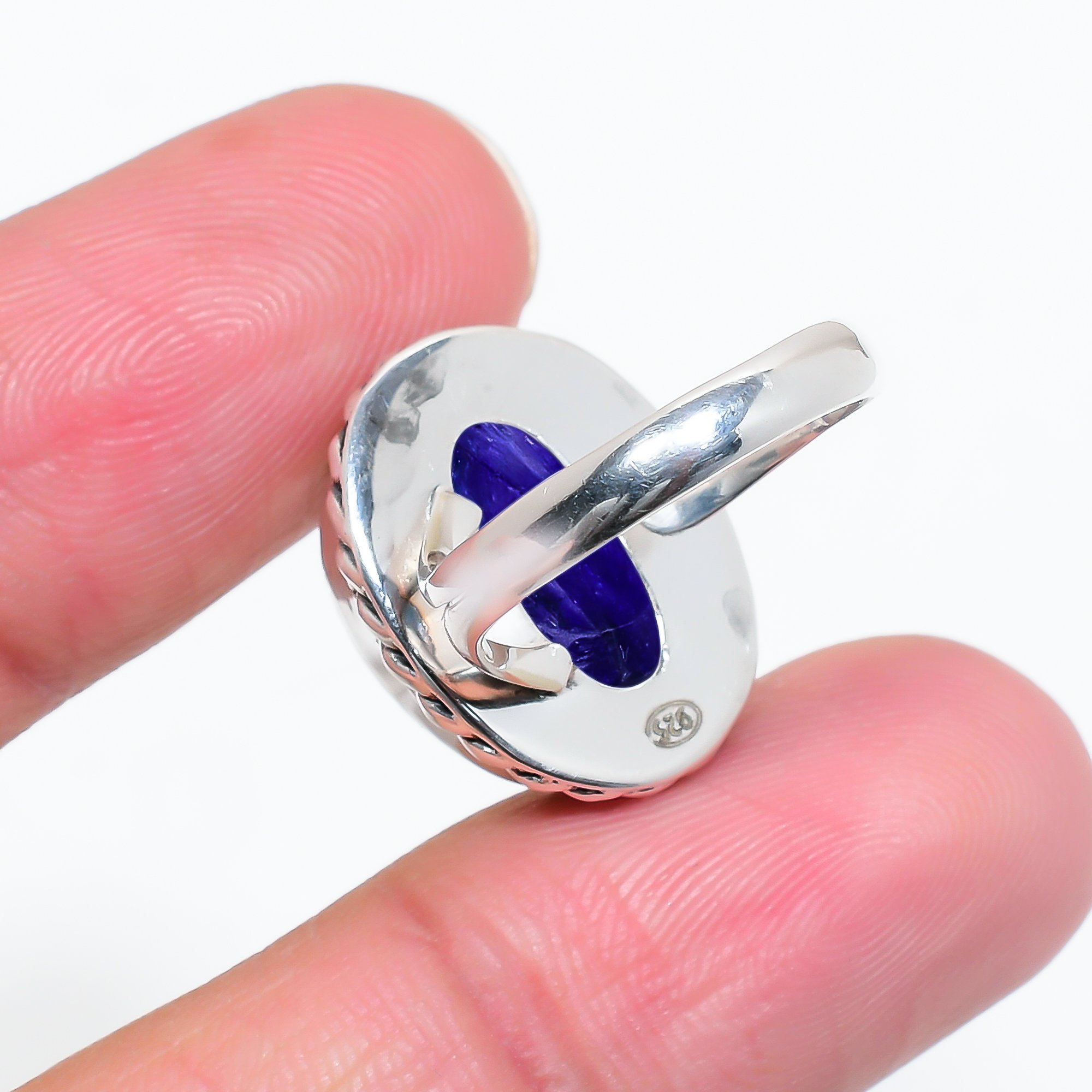 Blue Sapphire - Dyed Quartz 925 Sterling Silver Ring