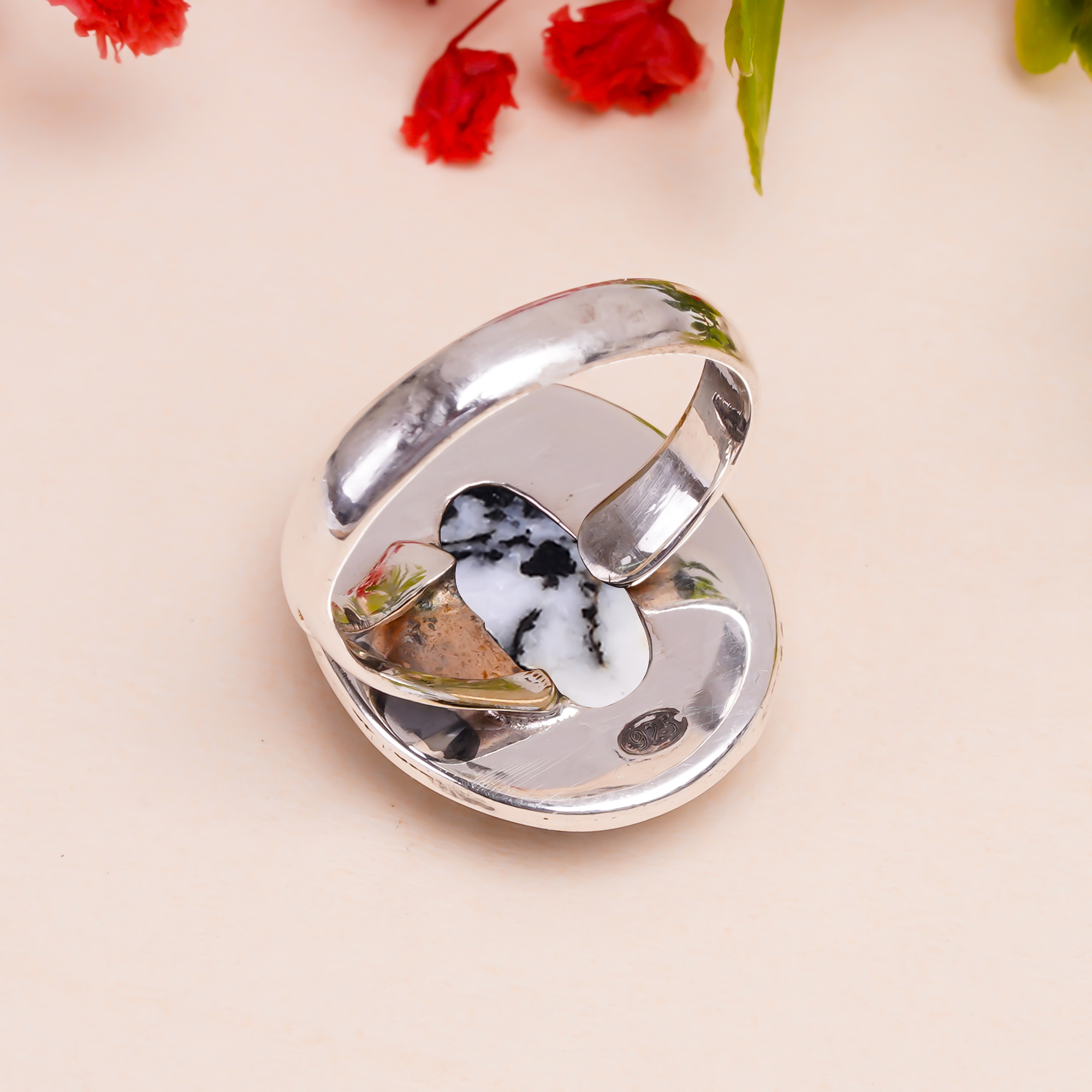 White Buffalo Turquoise - Nevada Gemstone 925 Sterling Silver Ring
