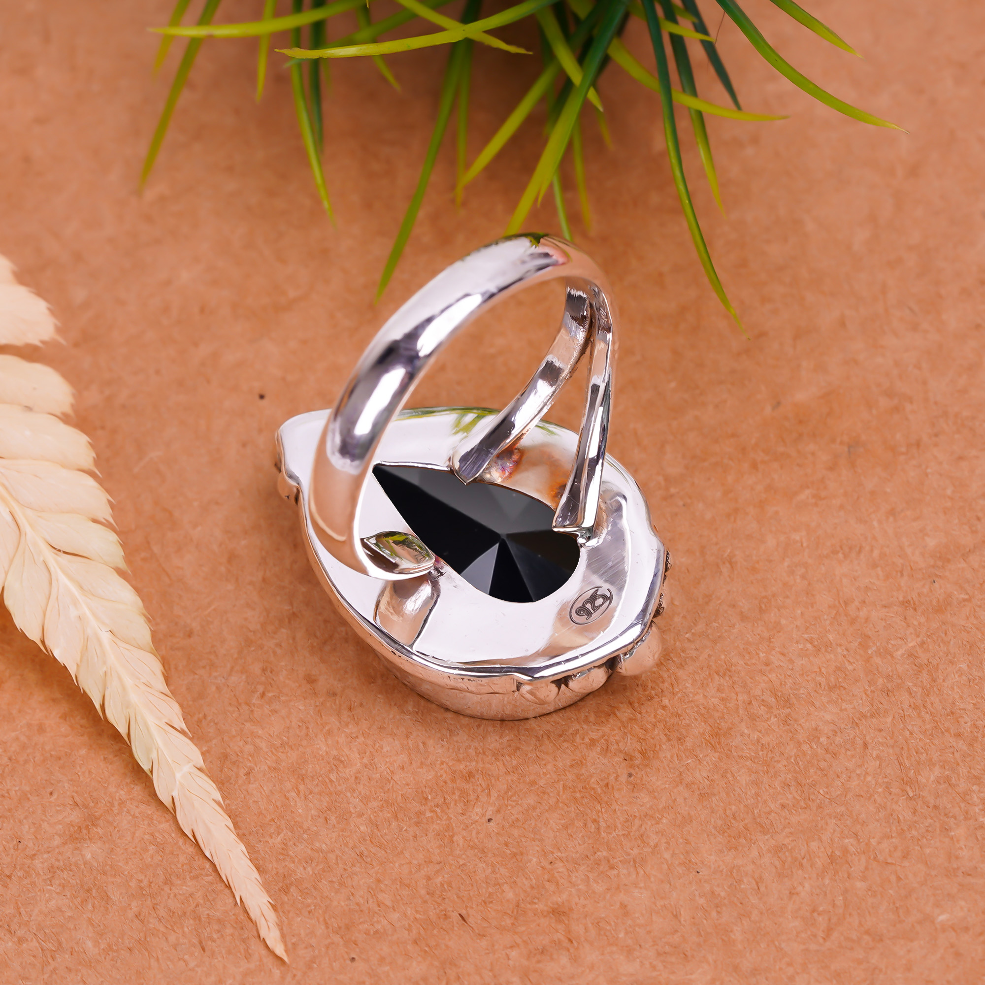 Black Onyx - Simulated Gemstone 925 Sterling Silver Ring