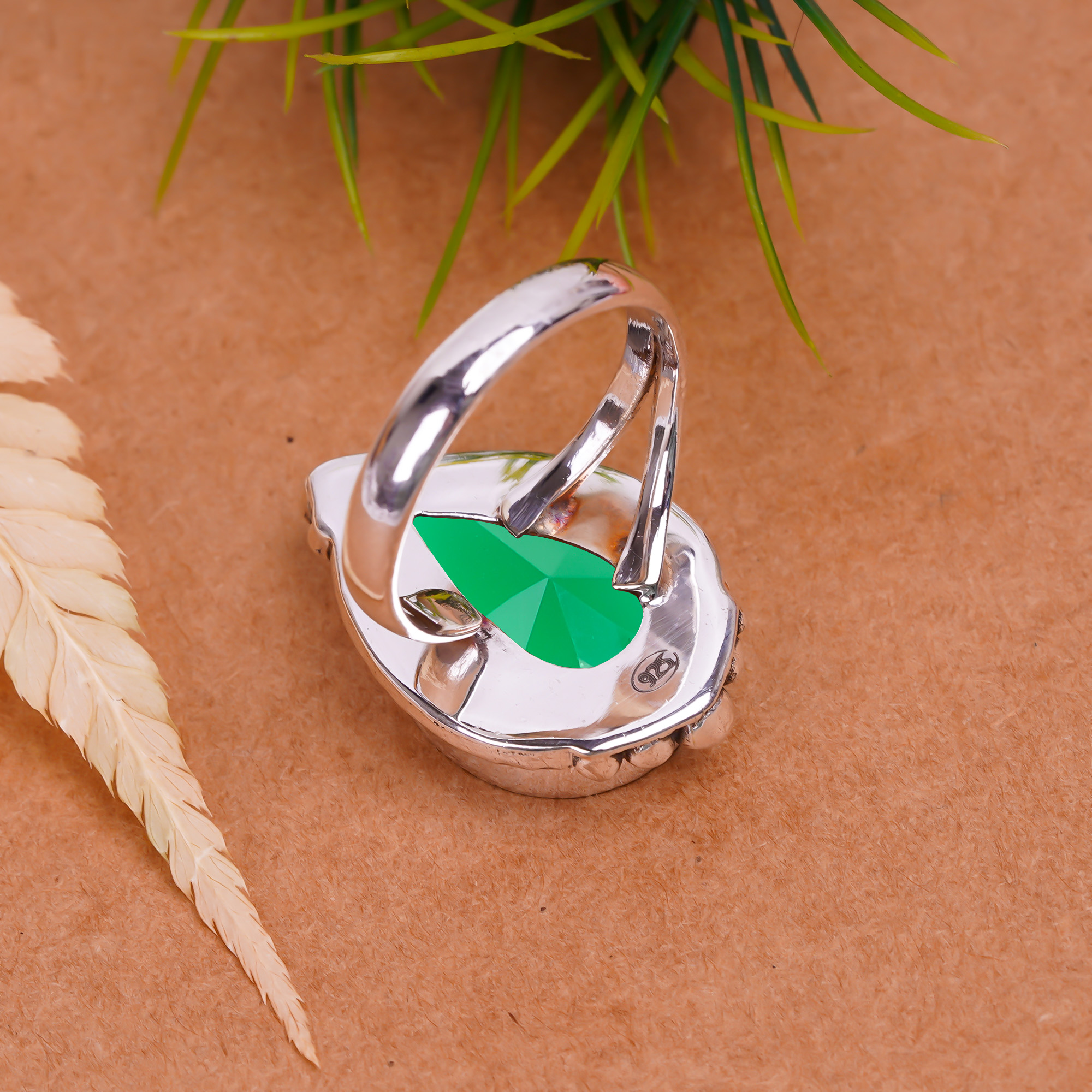 Emerald Simulated Gemstone 925 Sterling Silver Ring
