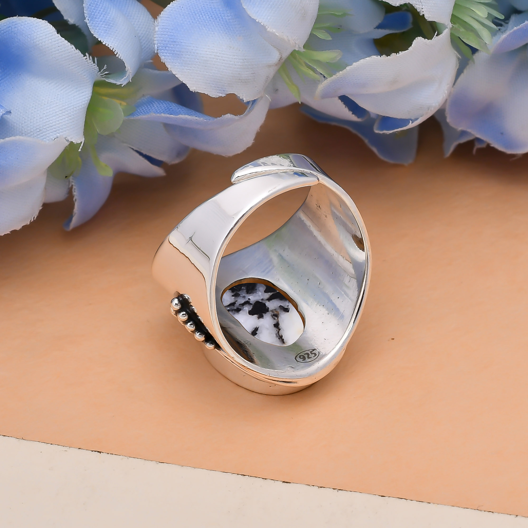 White Buffalo Turquoise - Nevada 925 Sterling Silver Ring