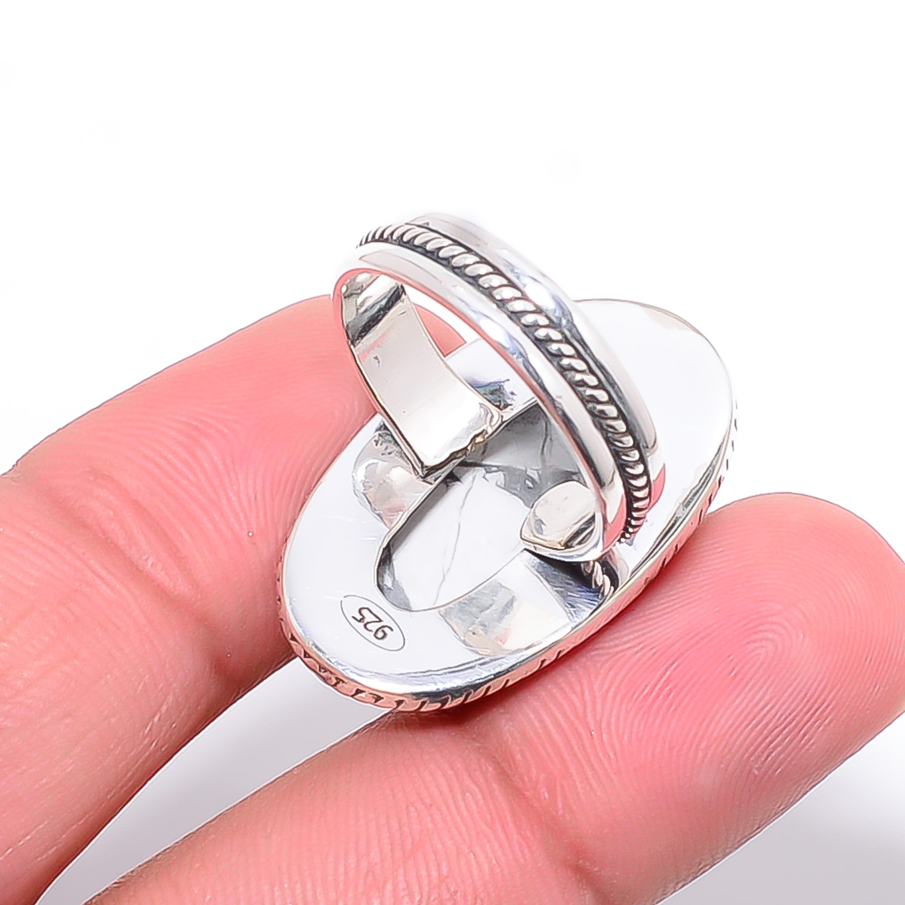 Natural White Howlite - United States 925 Sterling Silver Ring