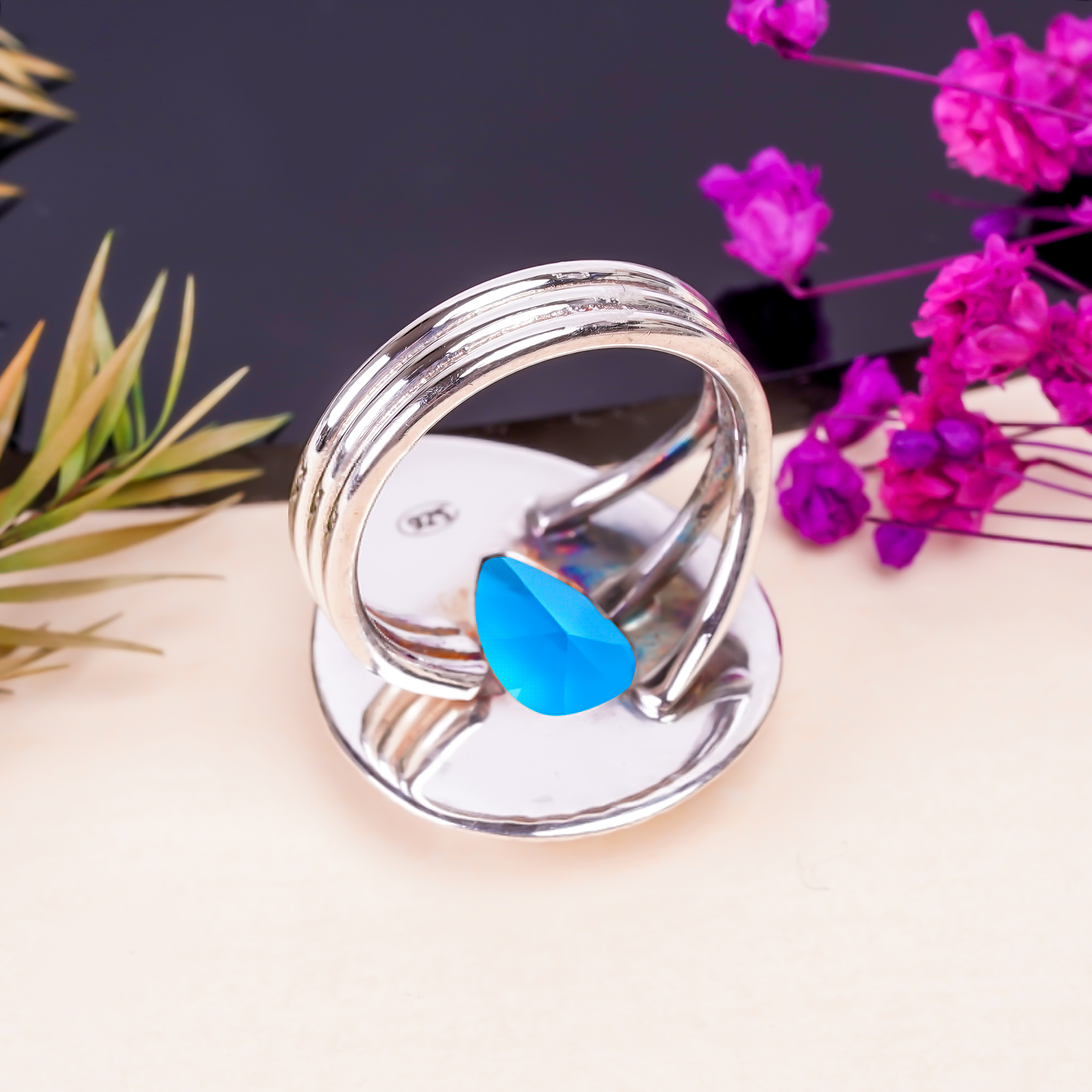 London Blue Topaz - Simulated Gemstone 925 Sterling Silver Ring
