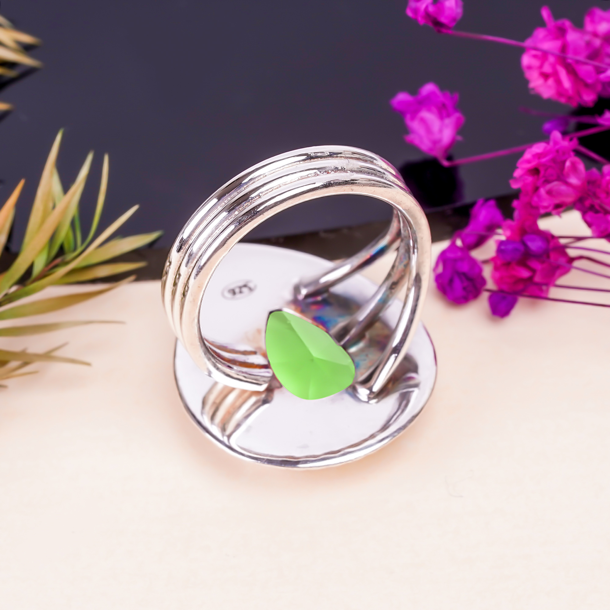 Green Amethyst - Simulated Gemstone 925 Sterling Silver Ring