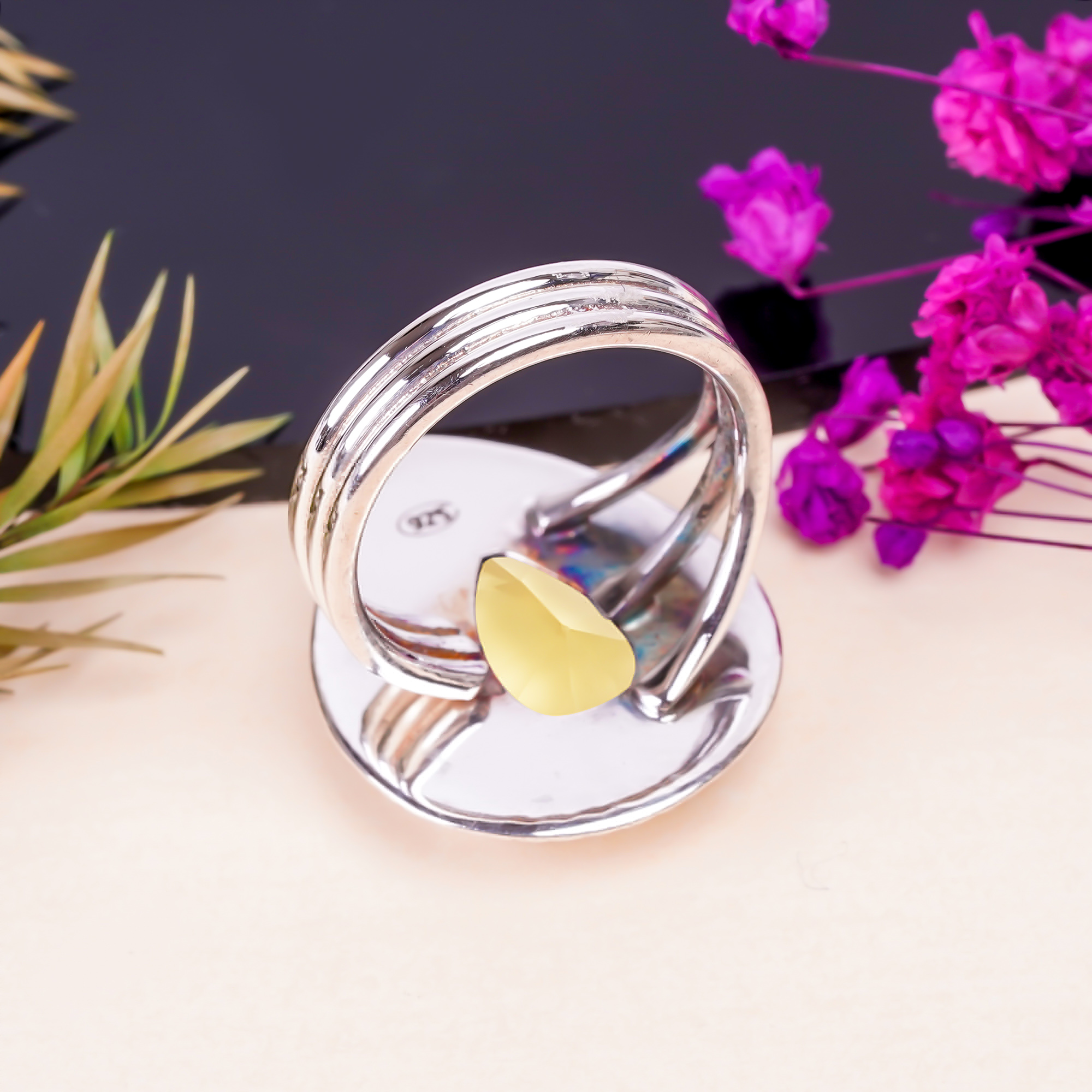 Lemon Quartz - Simulated Gemstone 925 Sterling Silver Ring
