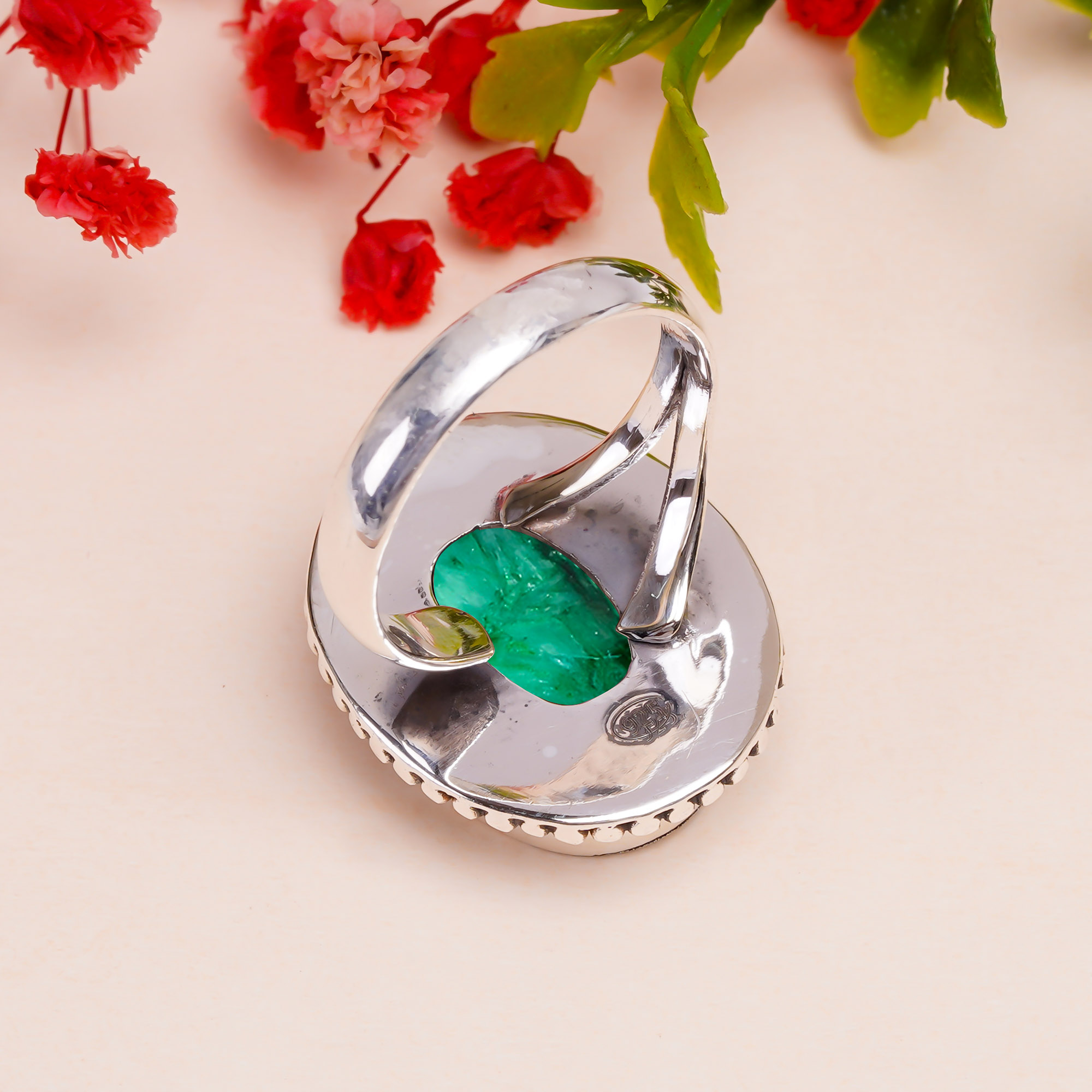 Emerlad - Dyed Quartz Gemstone 925 Sterling Silver Ring