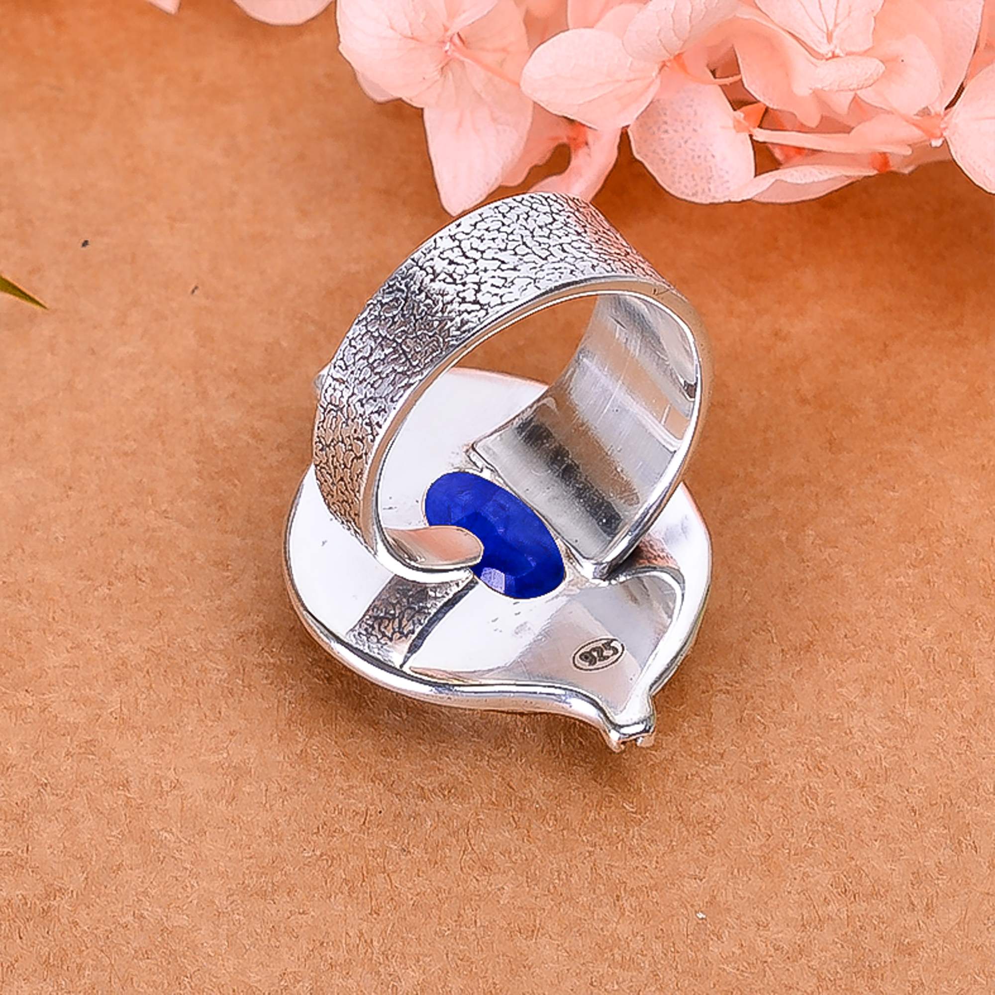 Blue Sapphire - Dyed Quartz 925 Sterling Silver Ring