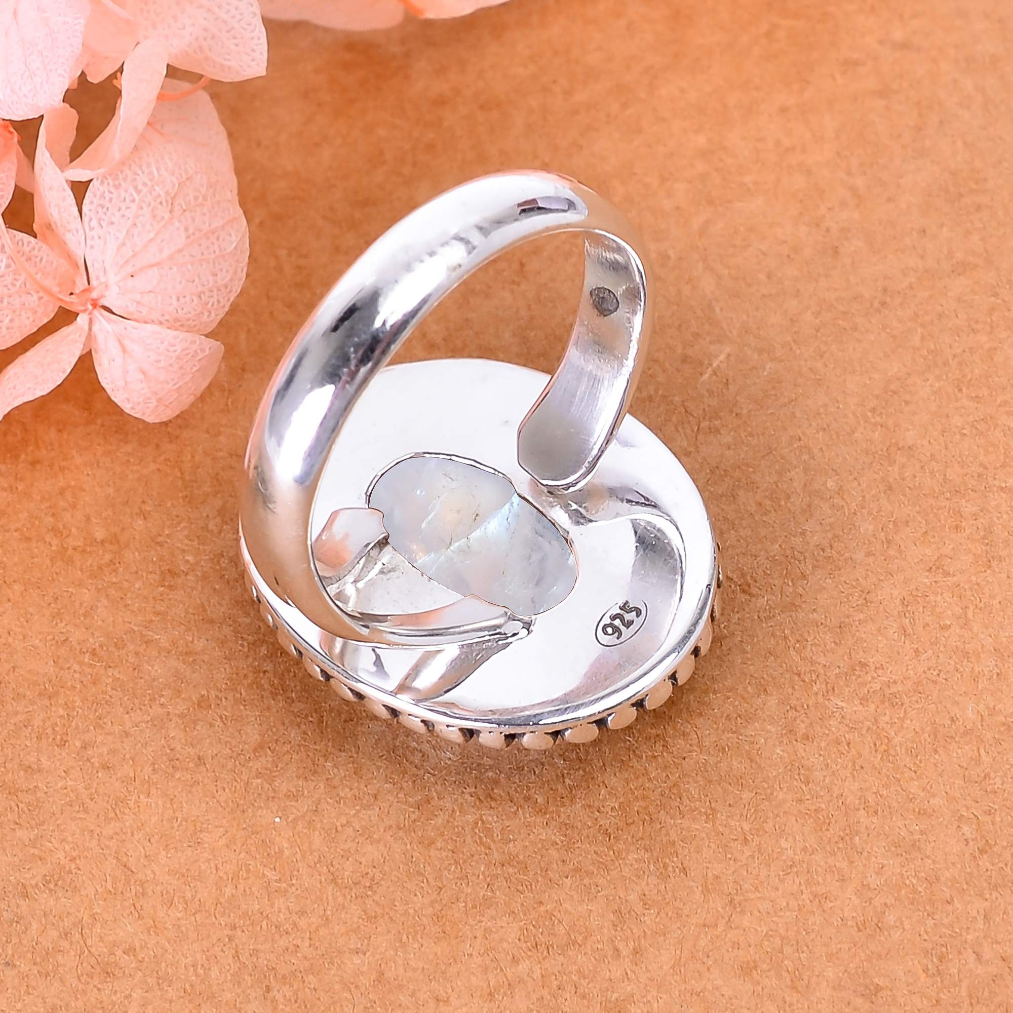 Rainbow Moonstone - India 925 Sterling Silver Ring