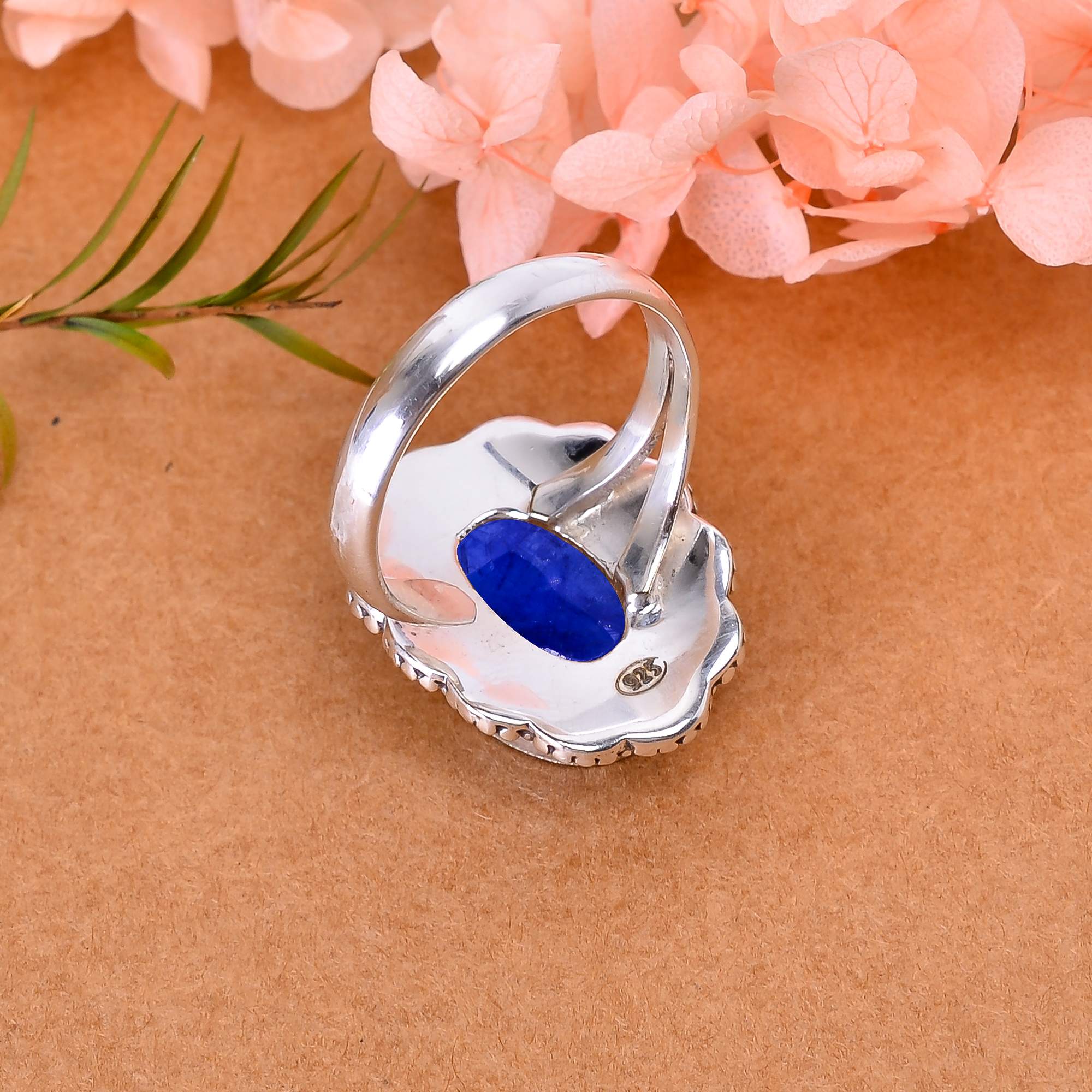 Blue Sapphire - Dyed Quartz 925 Sterling Silver Ring